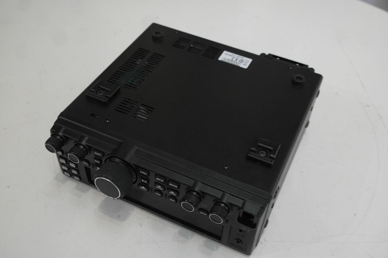 Second Hand Yaesu FT-450D HF/6m Transceiver | Radioworld UK