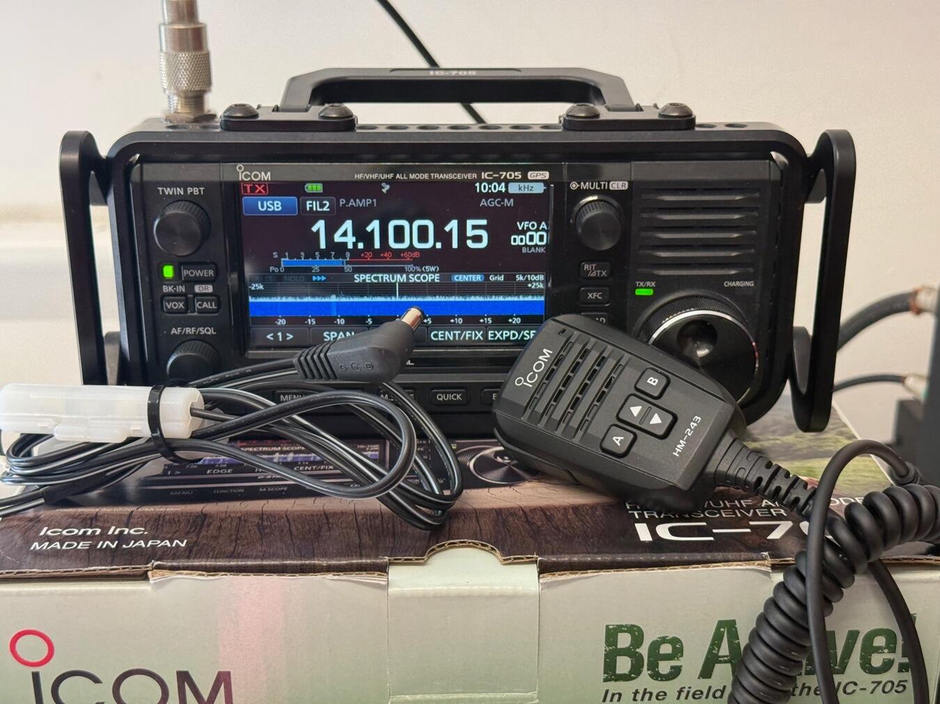 Second Hand Icom IC-705 HF VHF UHF QRP Transceiver | Radioworld UK