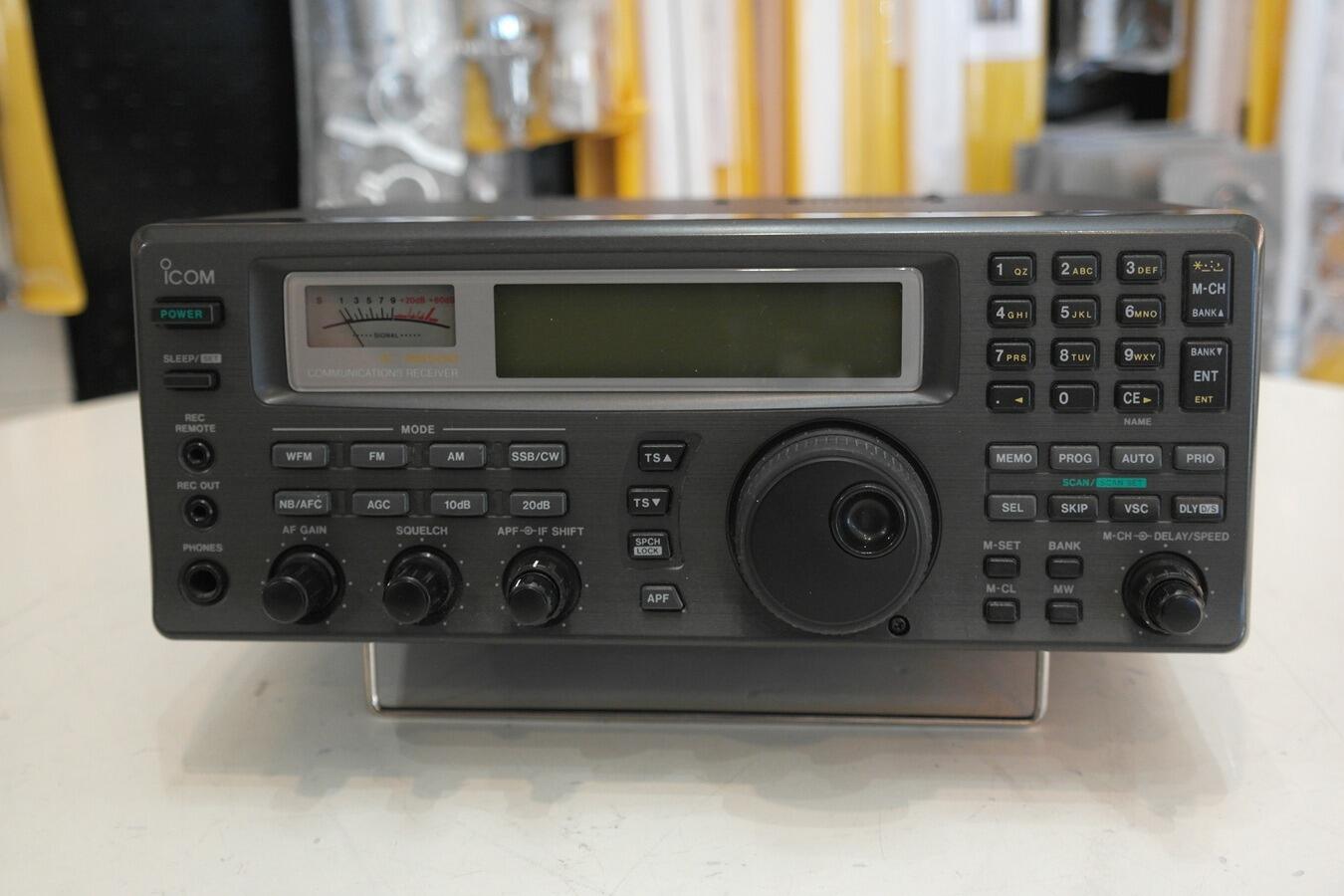 Second hand Icom IC-R8500 communications receiver