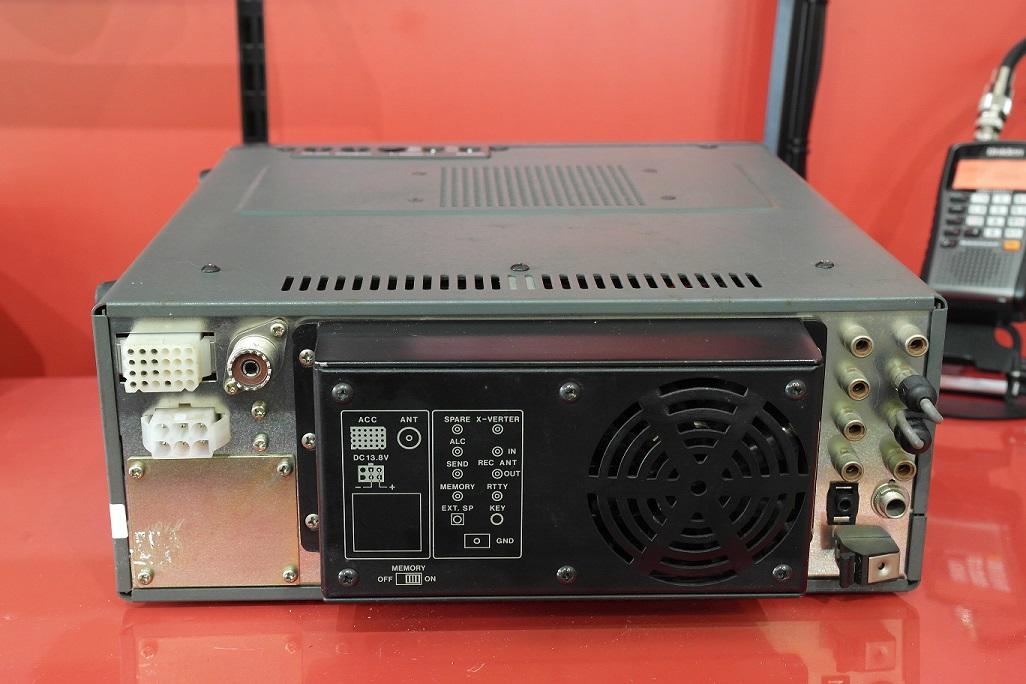 Second Hand Icom IC-740 HF Transceiver - Radioworld UK