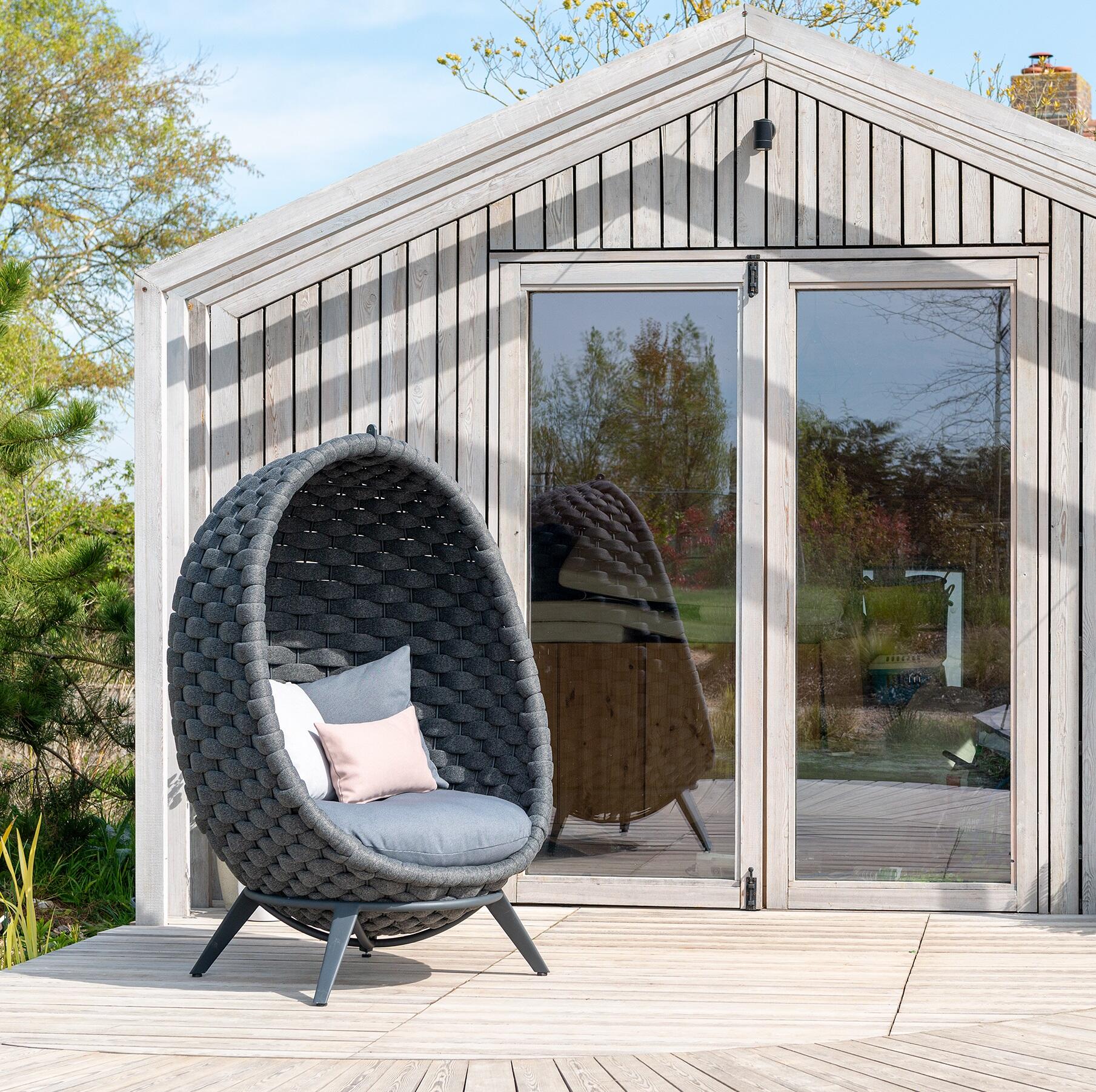 garden egg chair in wide braid all weather rope weave