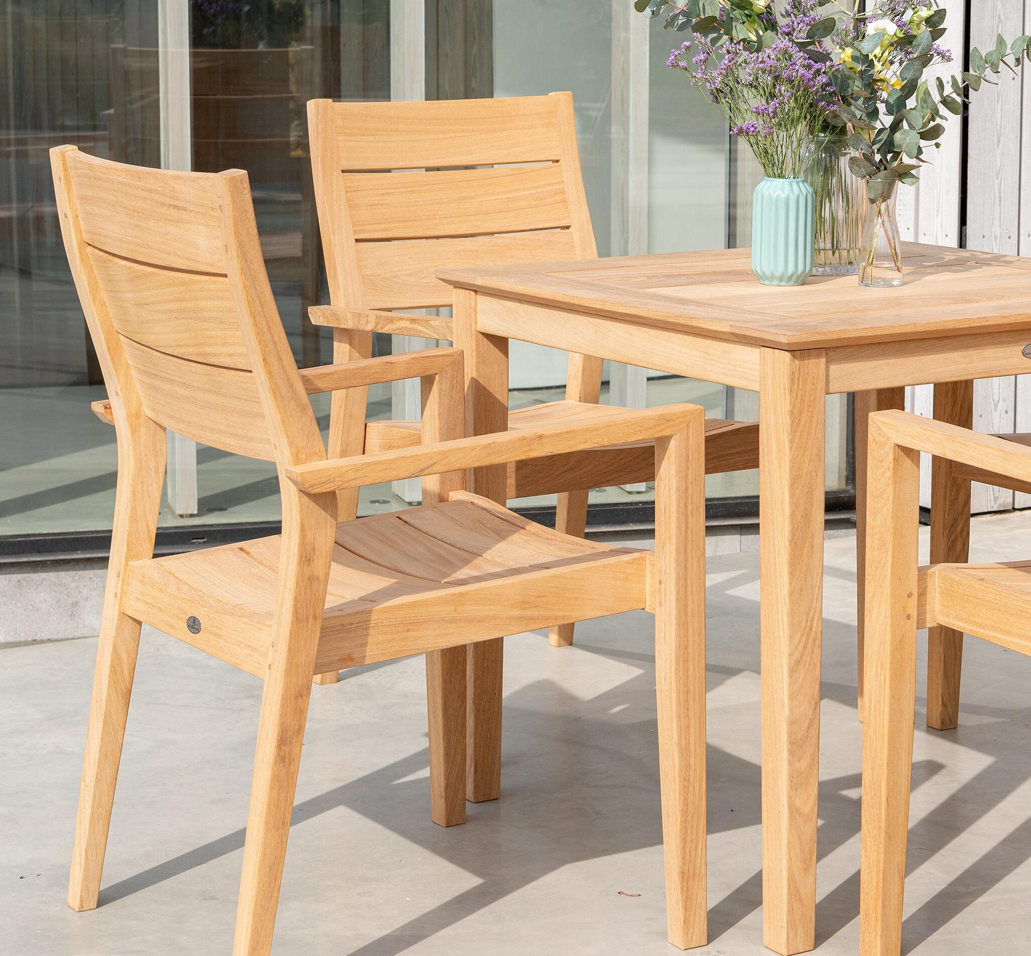 modern wood roble hardwood outdoor garden dining table square and 4 armchairs