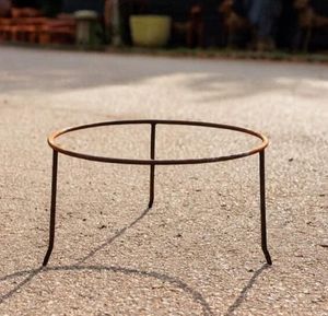 firepit fire bowl stand legs in cast iron for outdoor garden fire pits and water bowls