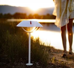 white garden solar light spike outdoor weatherproof modern la lampe parabol