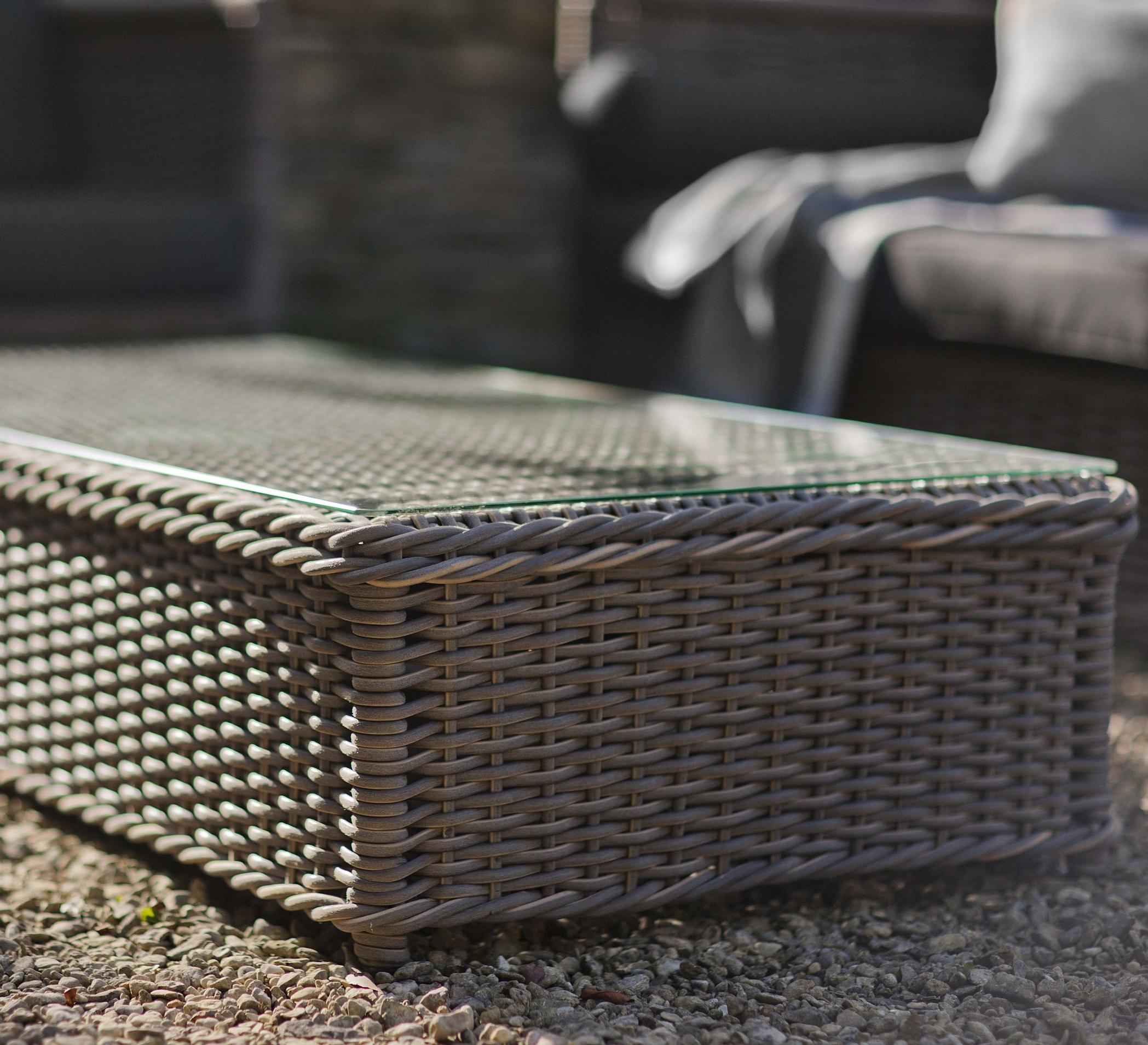 rattan-garden-lounge-coffee-table-weatherproof-weave-glass-top