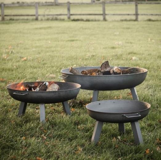 fire bowl or firepit for garden and outdoor use in heavy steel