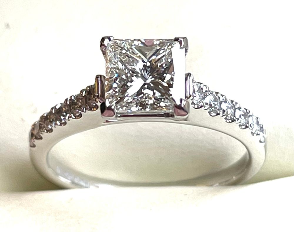Platinum 1.22ct princess cut engagement ring