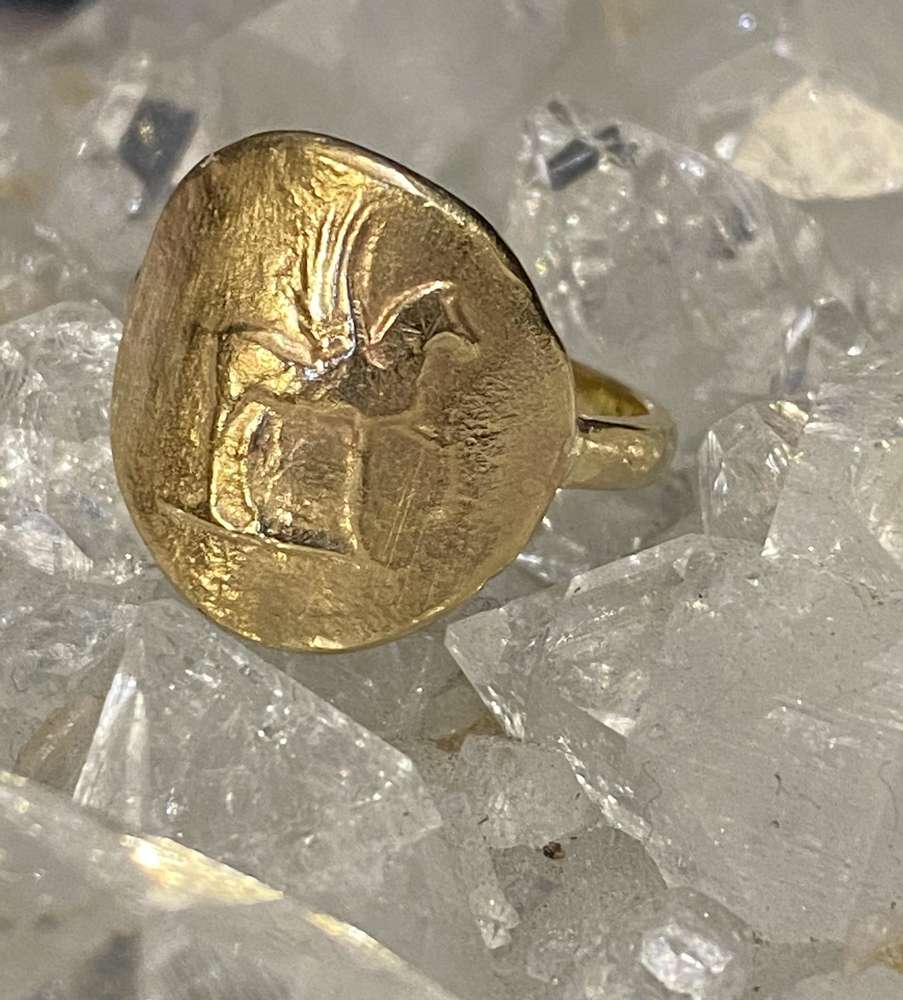 Pegasus gold ring from the Roman Collection
