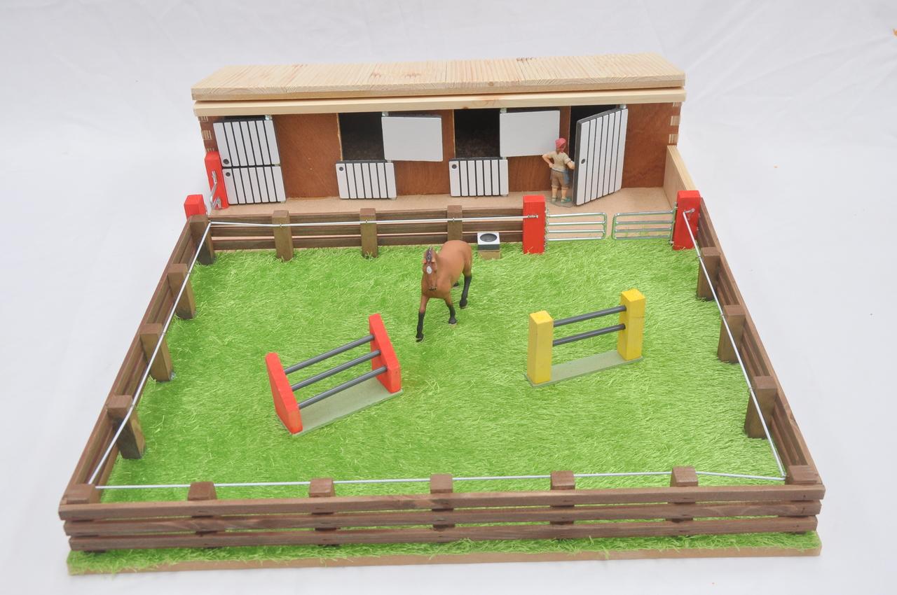 Millwood STABLE &HORSE ARENA (FS51)