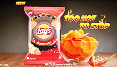 Lays Crisps -Sizzling Hot! A delicious blend of spicy goodness.