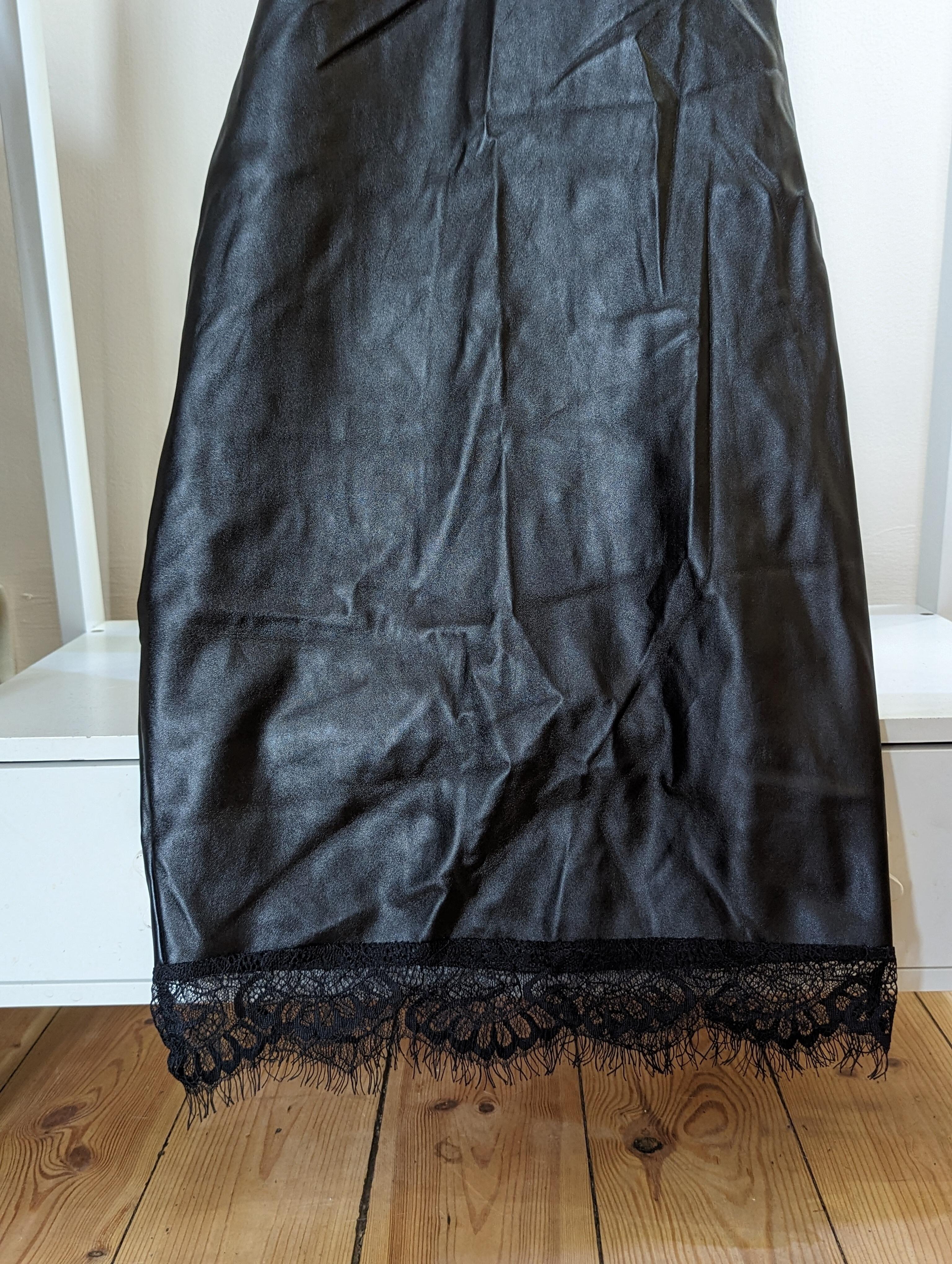 Boohoo Ladies UK Size 8 Faux Leather Dress (New)