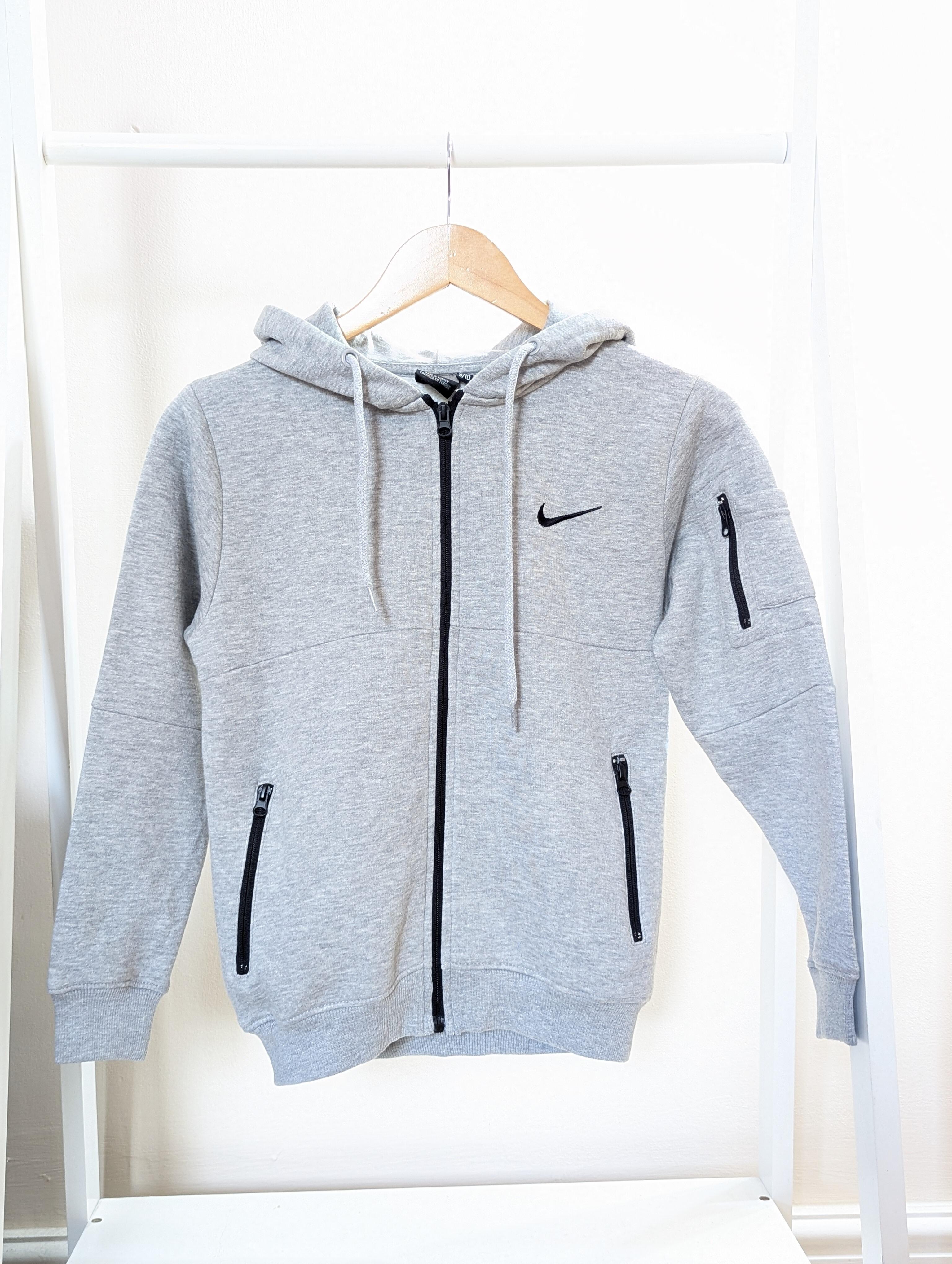 Nike 9 10 Years Grey Hoodie