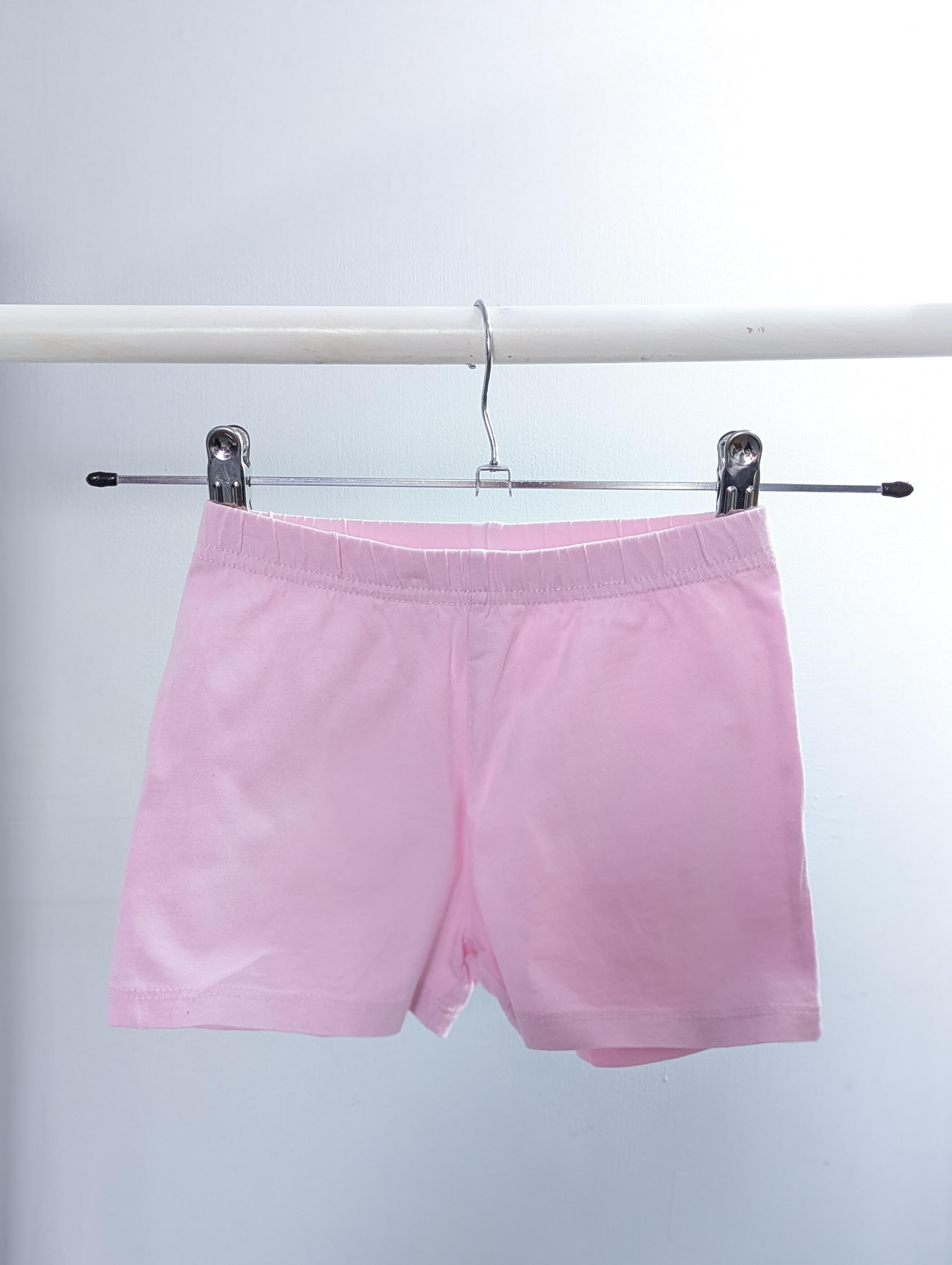 Light hotsell pink shorts