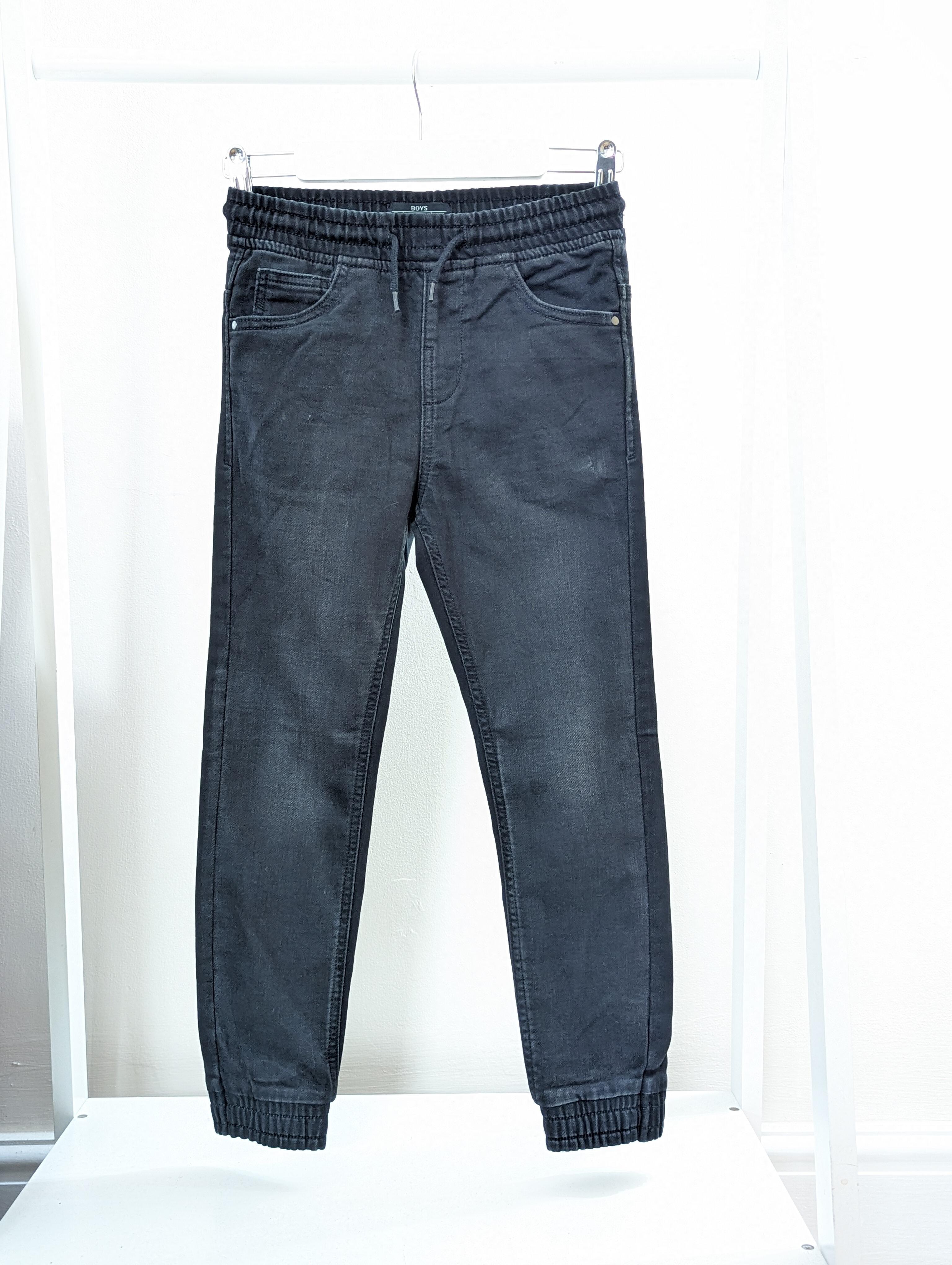 Black jogger jeans sale