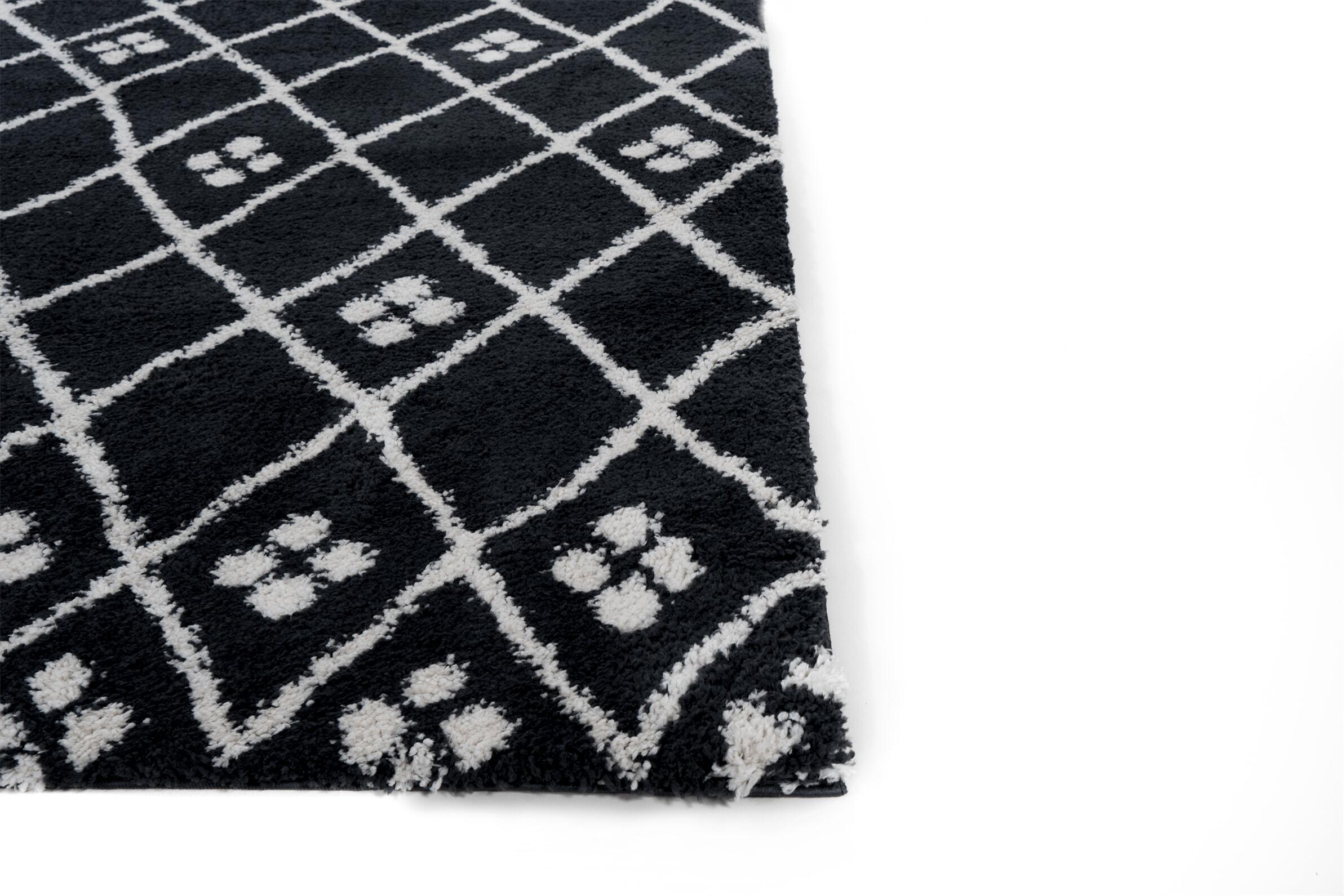 Milo Rug - Black 04