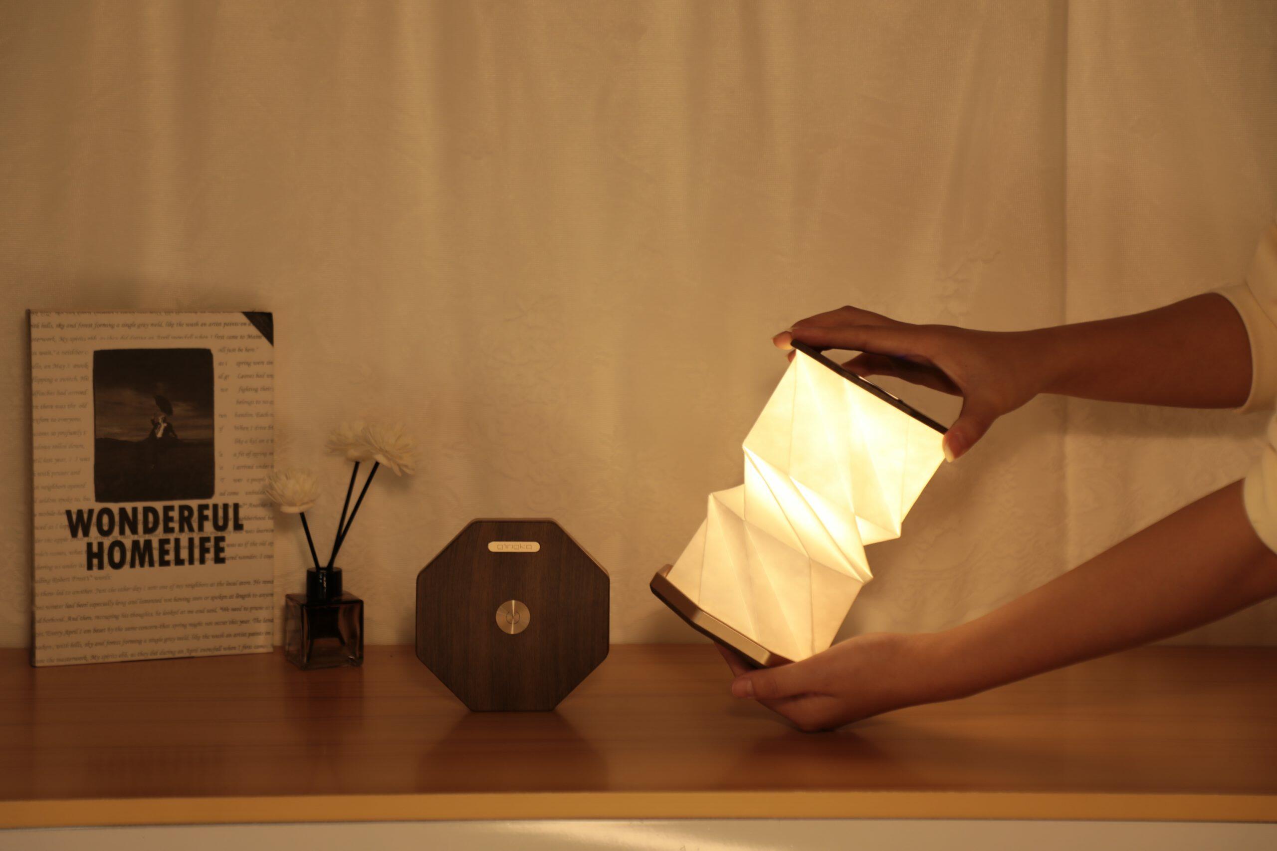First image for the Black Twist Hexagon Lamp