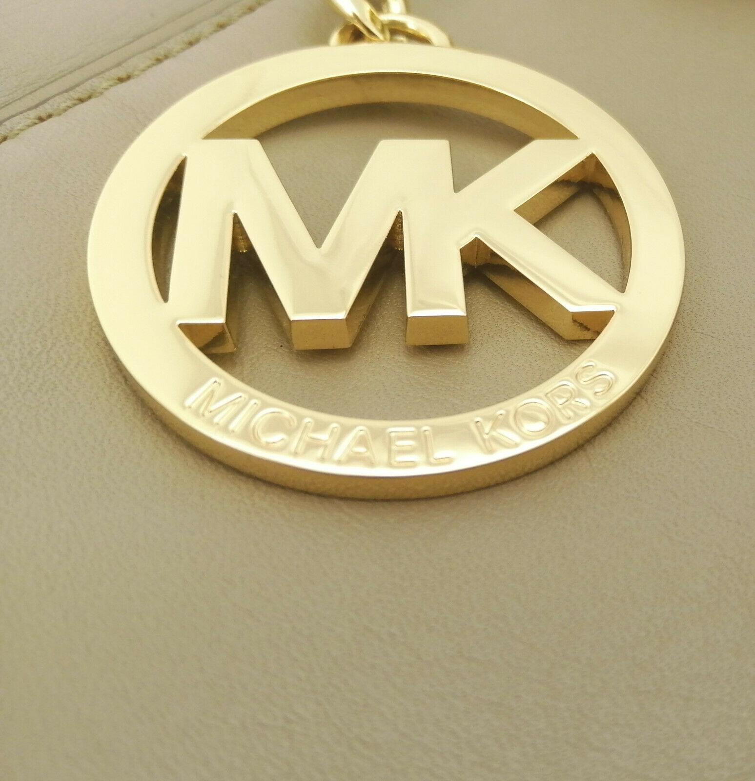 Michael Kors Beige Bag logo angle