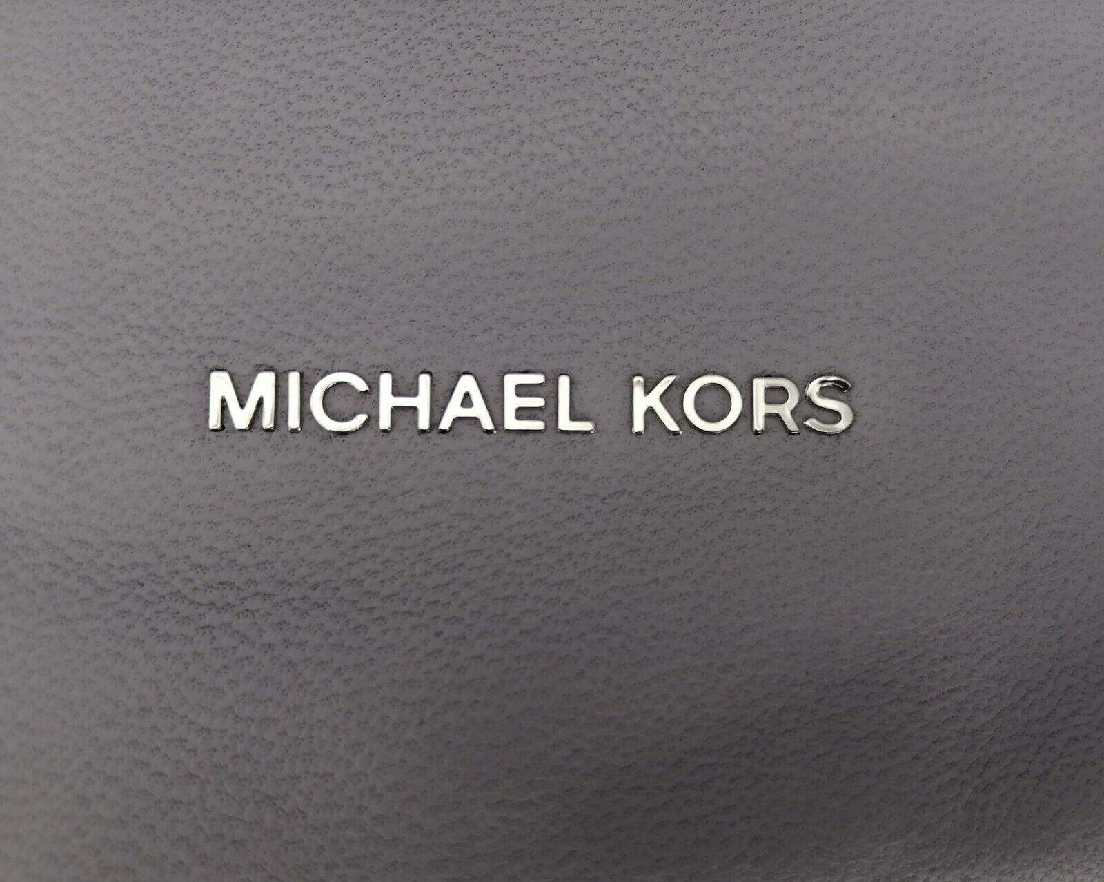 Michael Kors Lilac Shoulder Bag logo