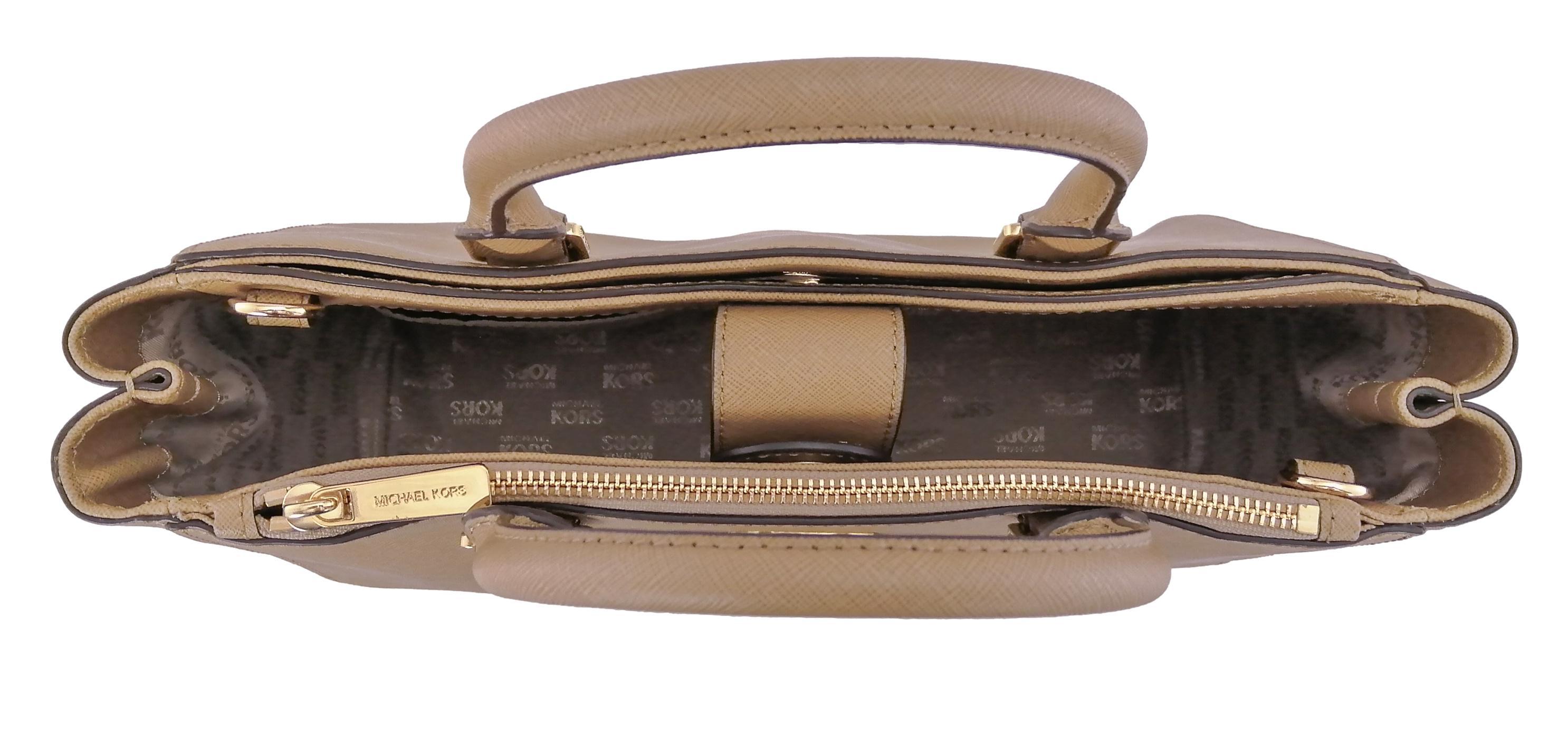 Michael Kors Bag Beige top