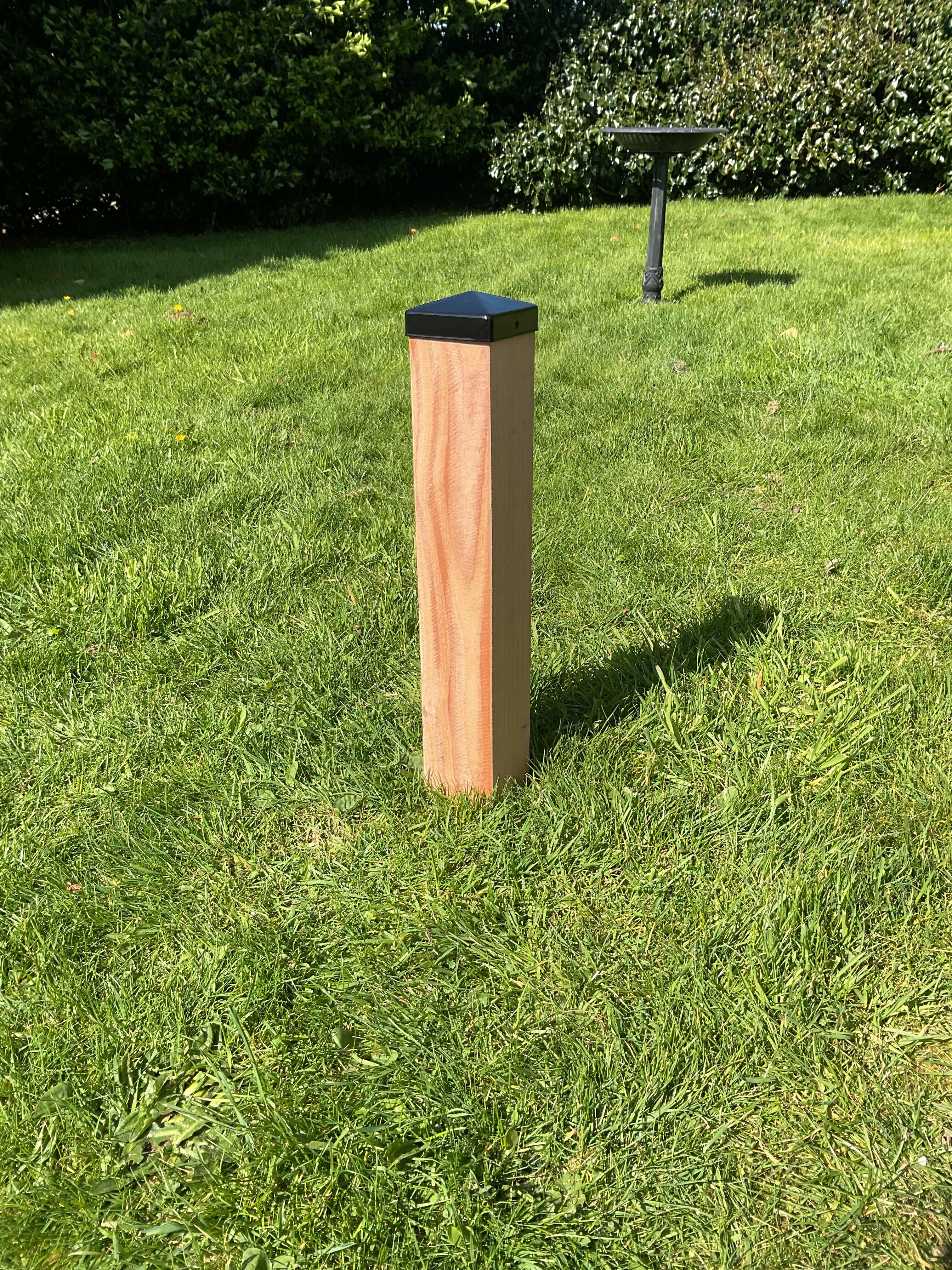12” and 18” Easy Install Reflective Verge Posts With Pyramid Caps