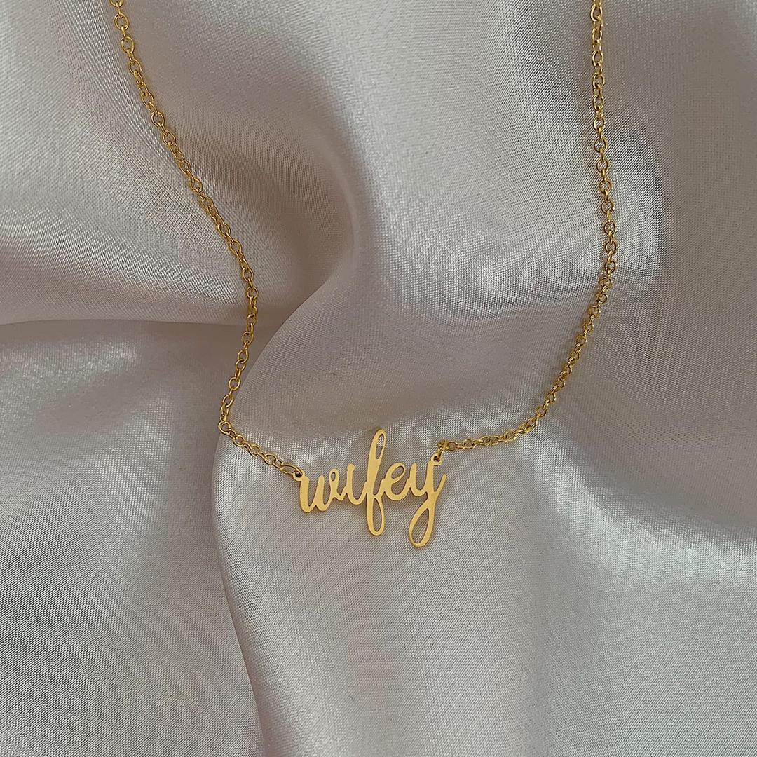 gold wifey necklace