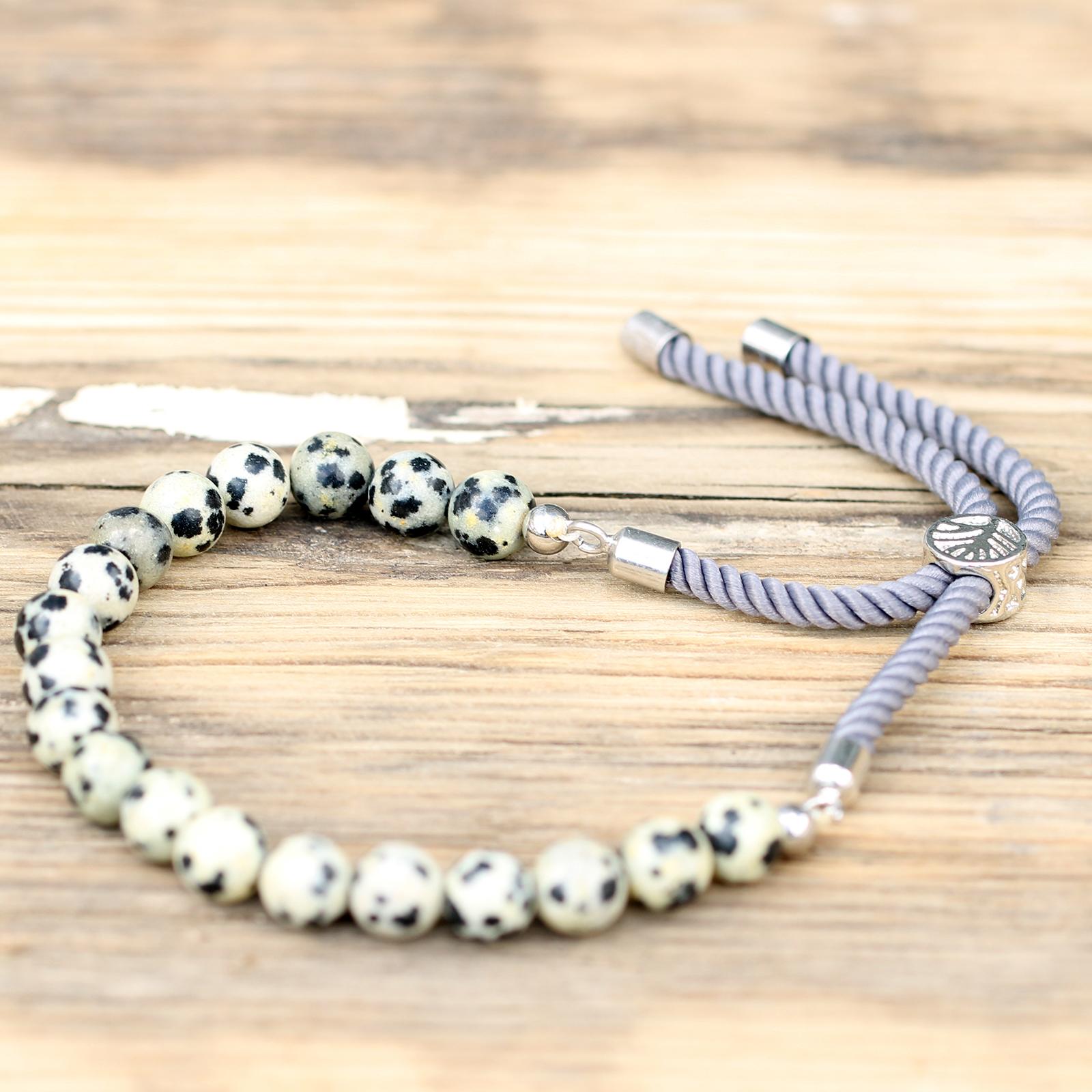 String adjustable clearance bracelet