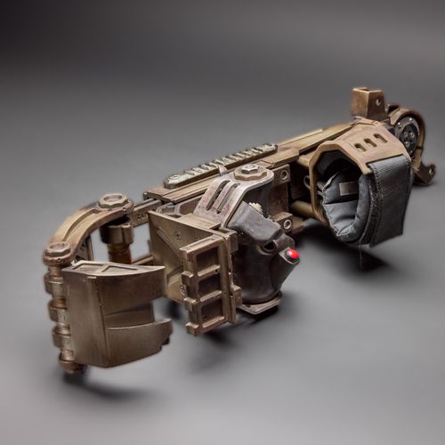 Edge of Tomorrow - William Cage's Hero Exosuit Arm (Tom Cruise)