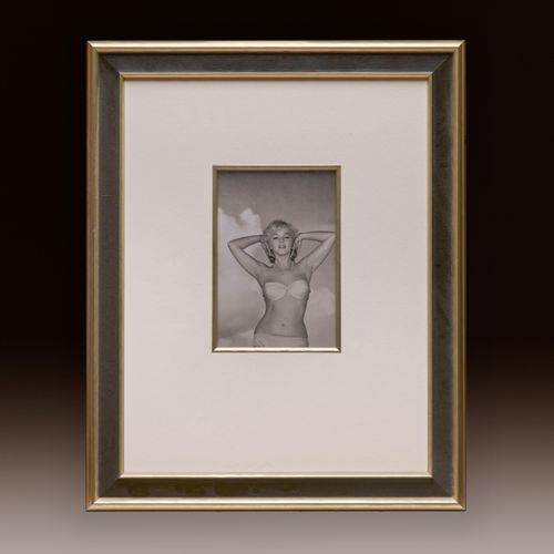 Marilyn Monroe in a bikini by Eve Arnold