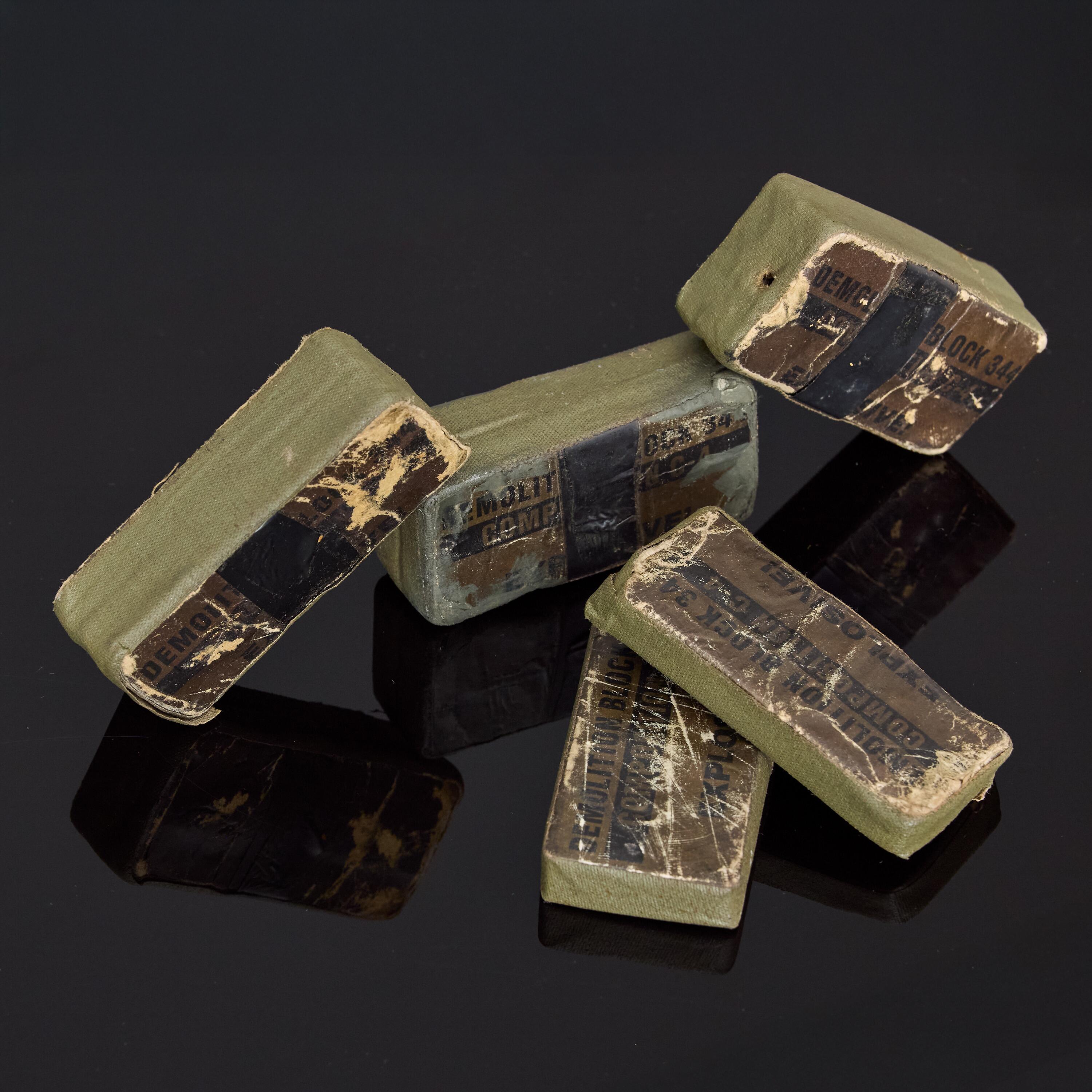 Terminator Salvation - John Connor's (Christian Bale) Four faux C4 blocks