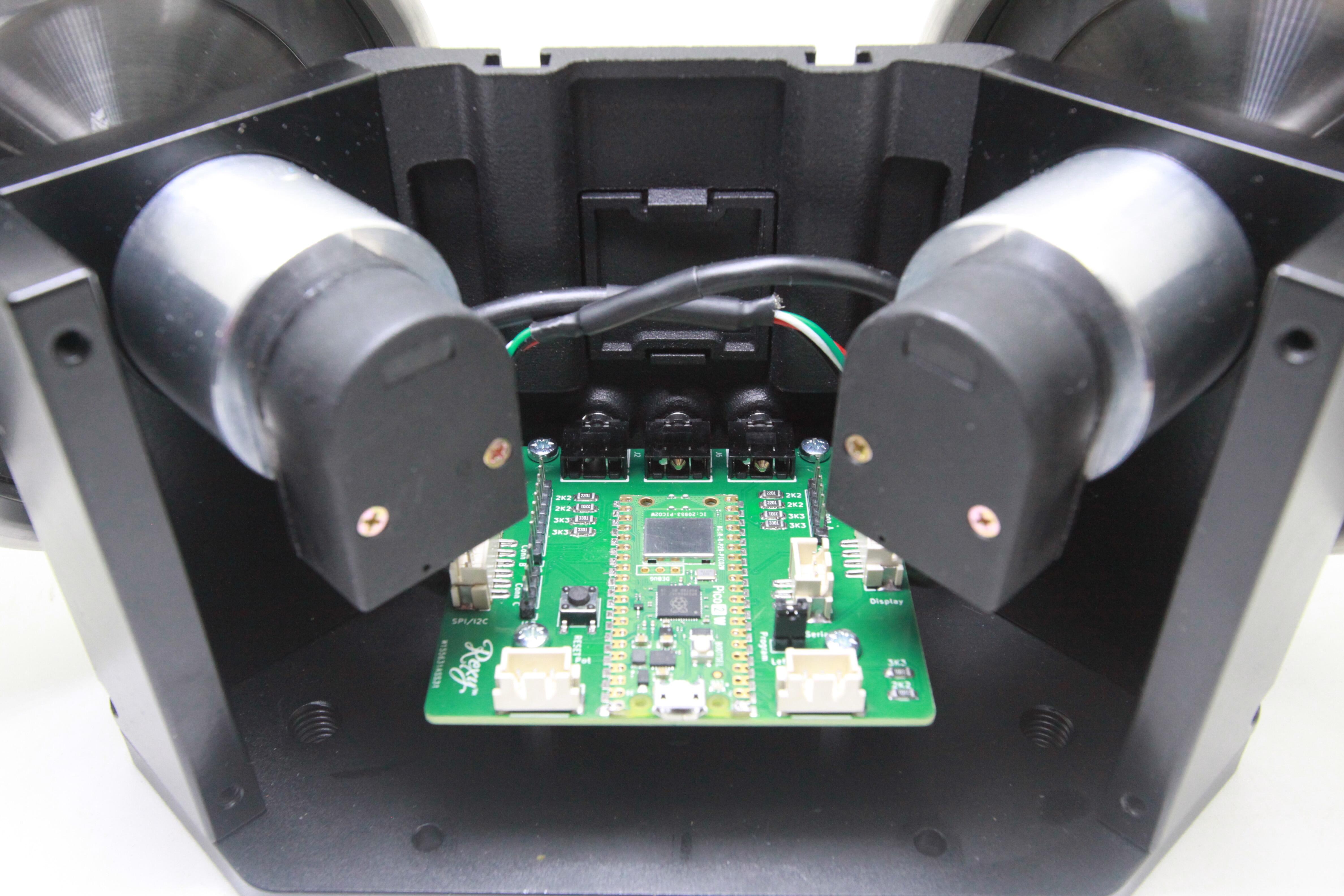 Rexy 4.0 PCB in housing