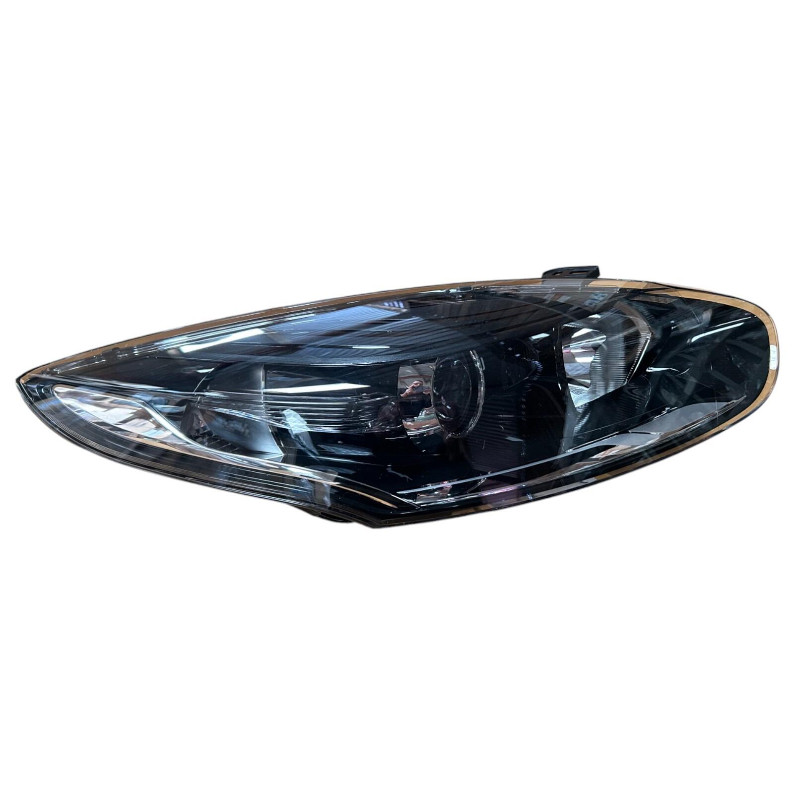Genuine Renault Megane 3 RH OS Headlamp assembly 260106922R