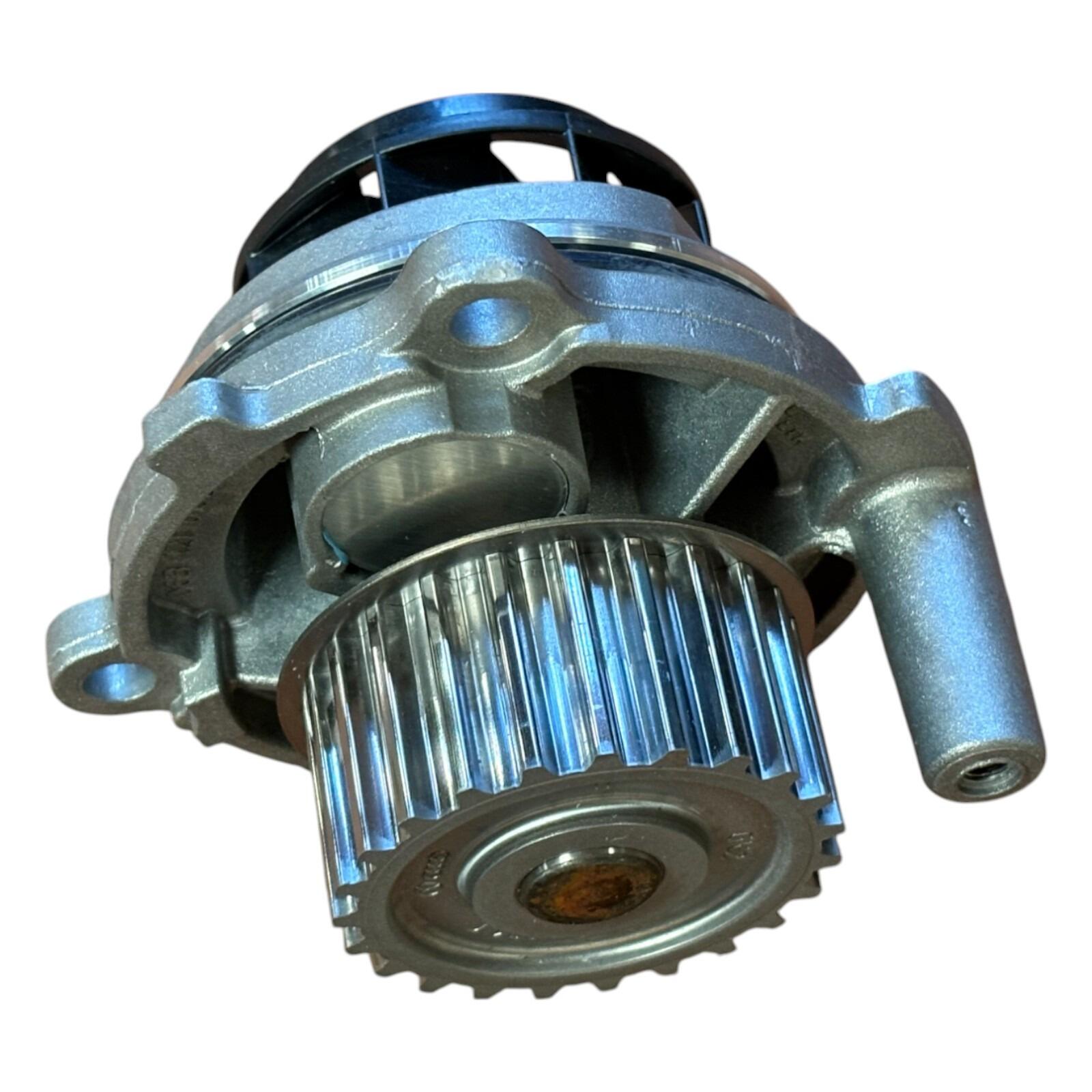Genuine Audi SEAT Skoda Volkswagen Water pump 06B121011MX