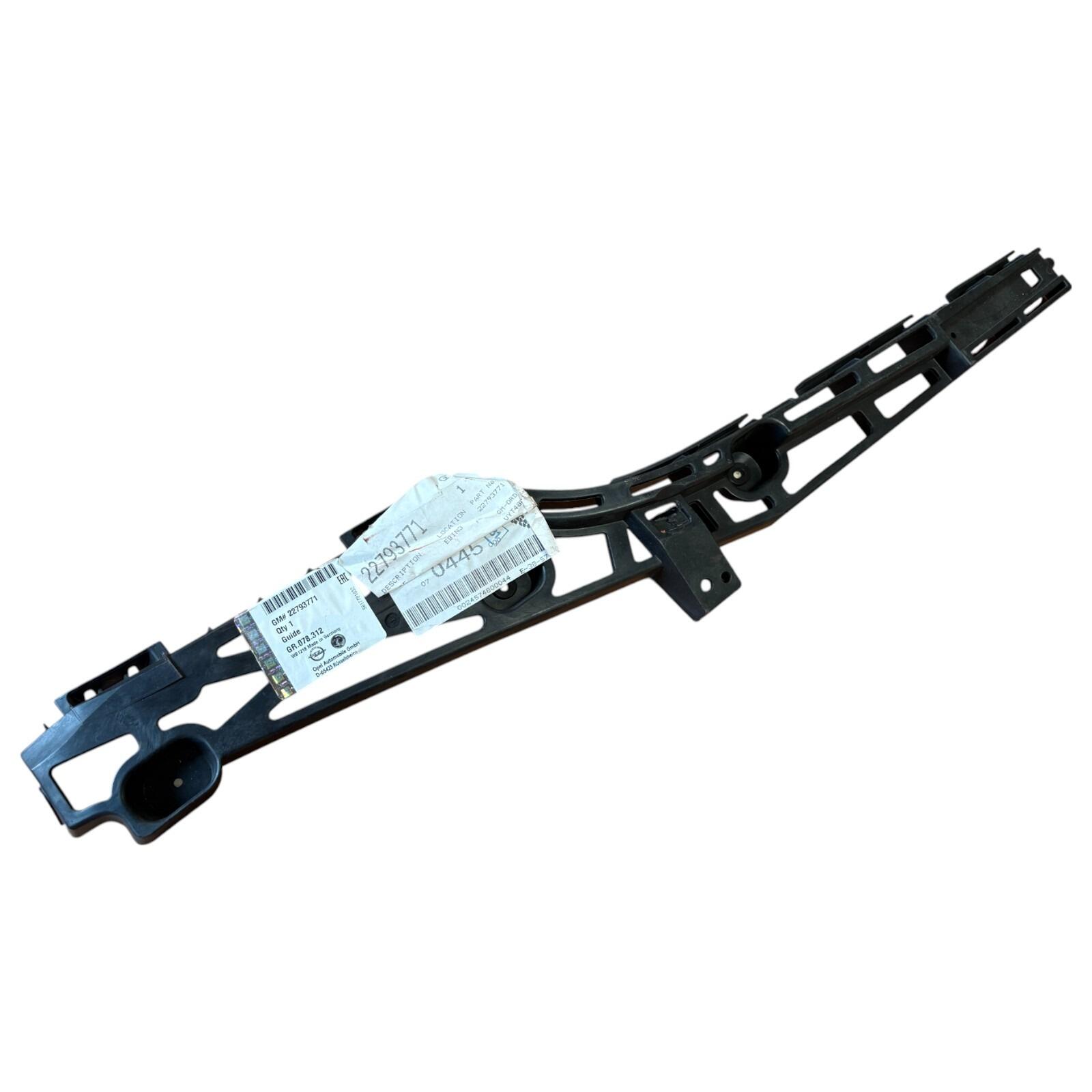 Genuine Vauxhall Insignia A LH NS Rear bumper bracket 22793771