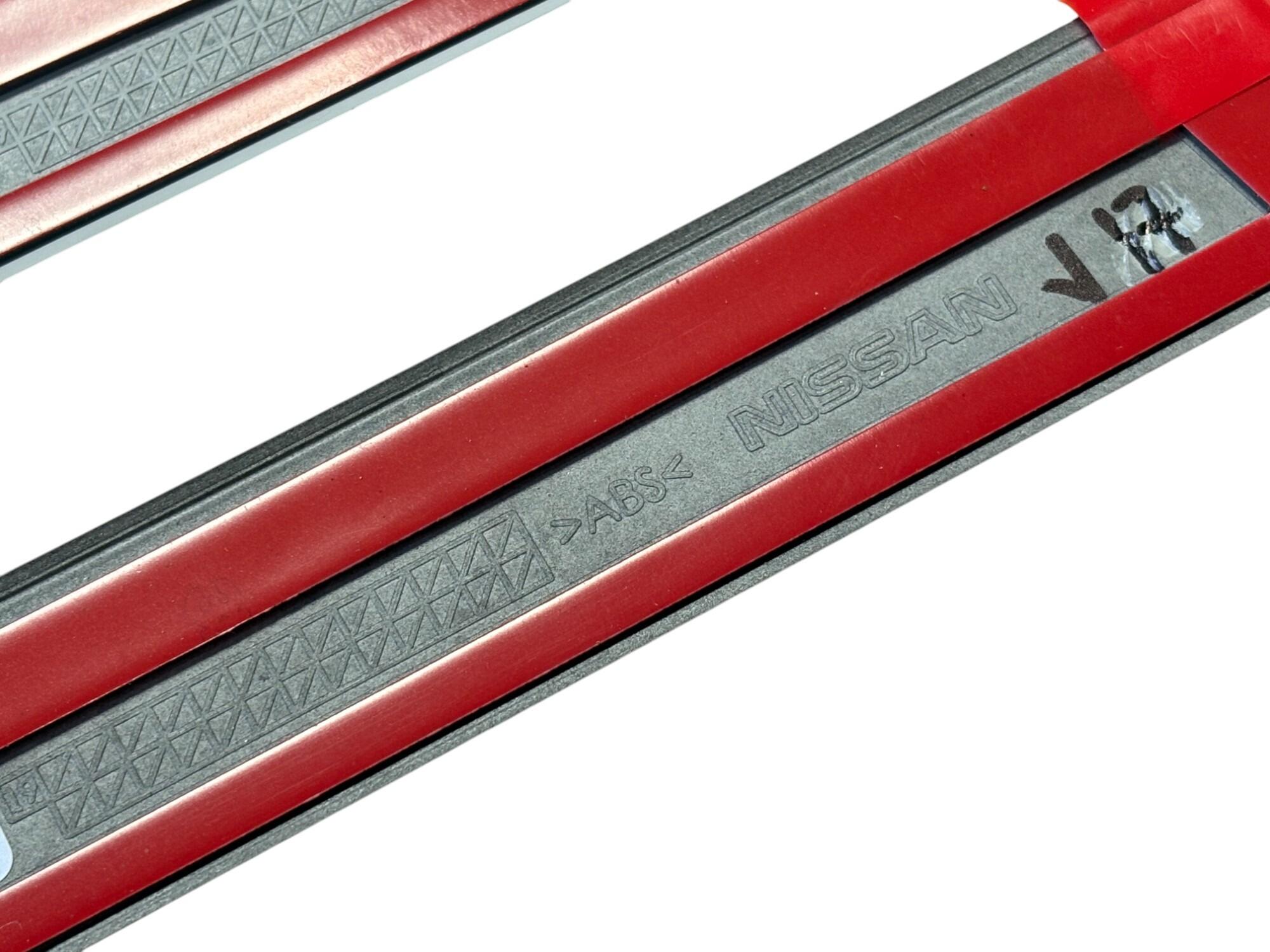 AutomotivaUK Black Side Rubbing Strips / Door Protectors For Nissan Juke Mk2 – Top Quality Moulding