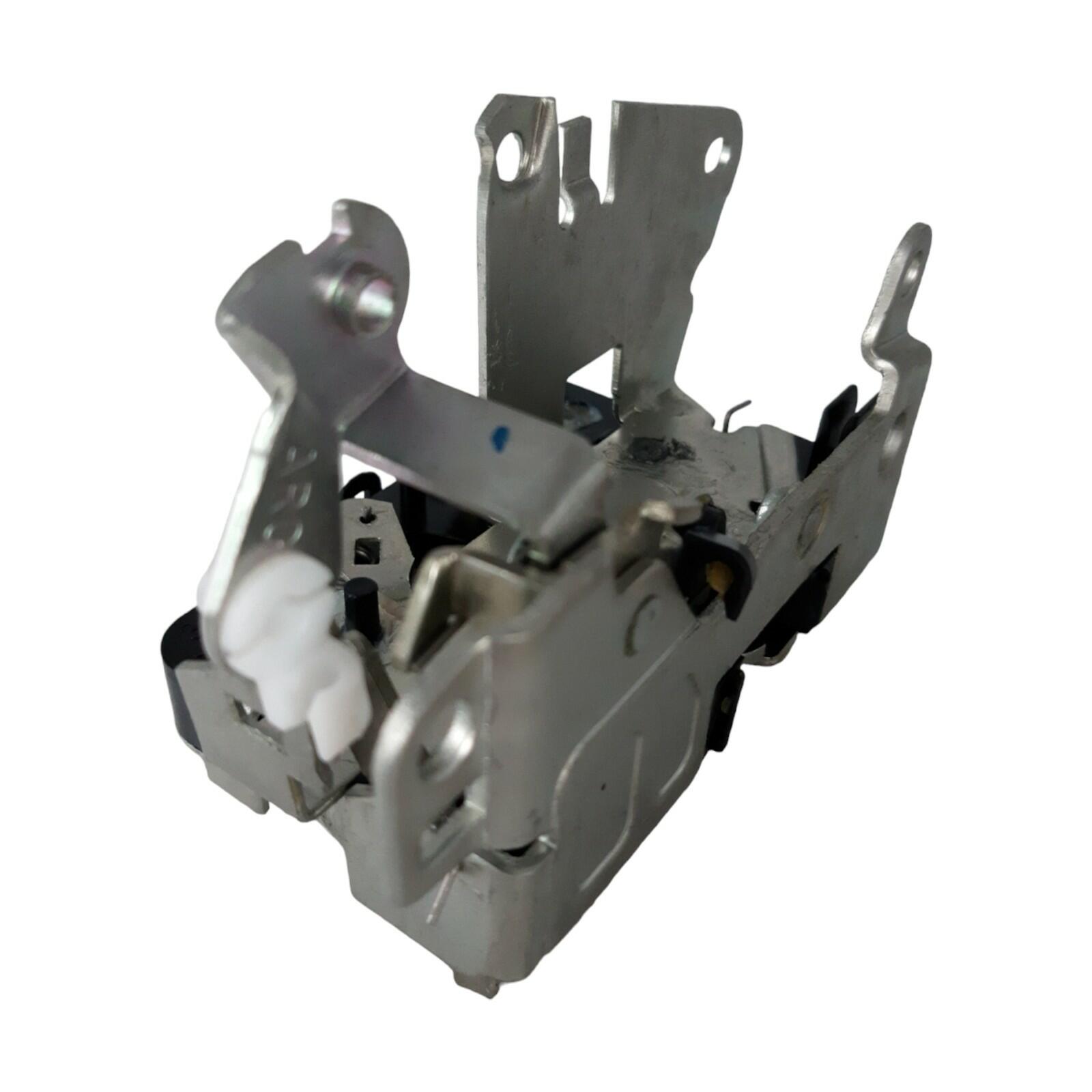7701469940 — Genuine Renault Megane 1 Clio 2 LH OS Rear Door Latch, factory-specification unit