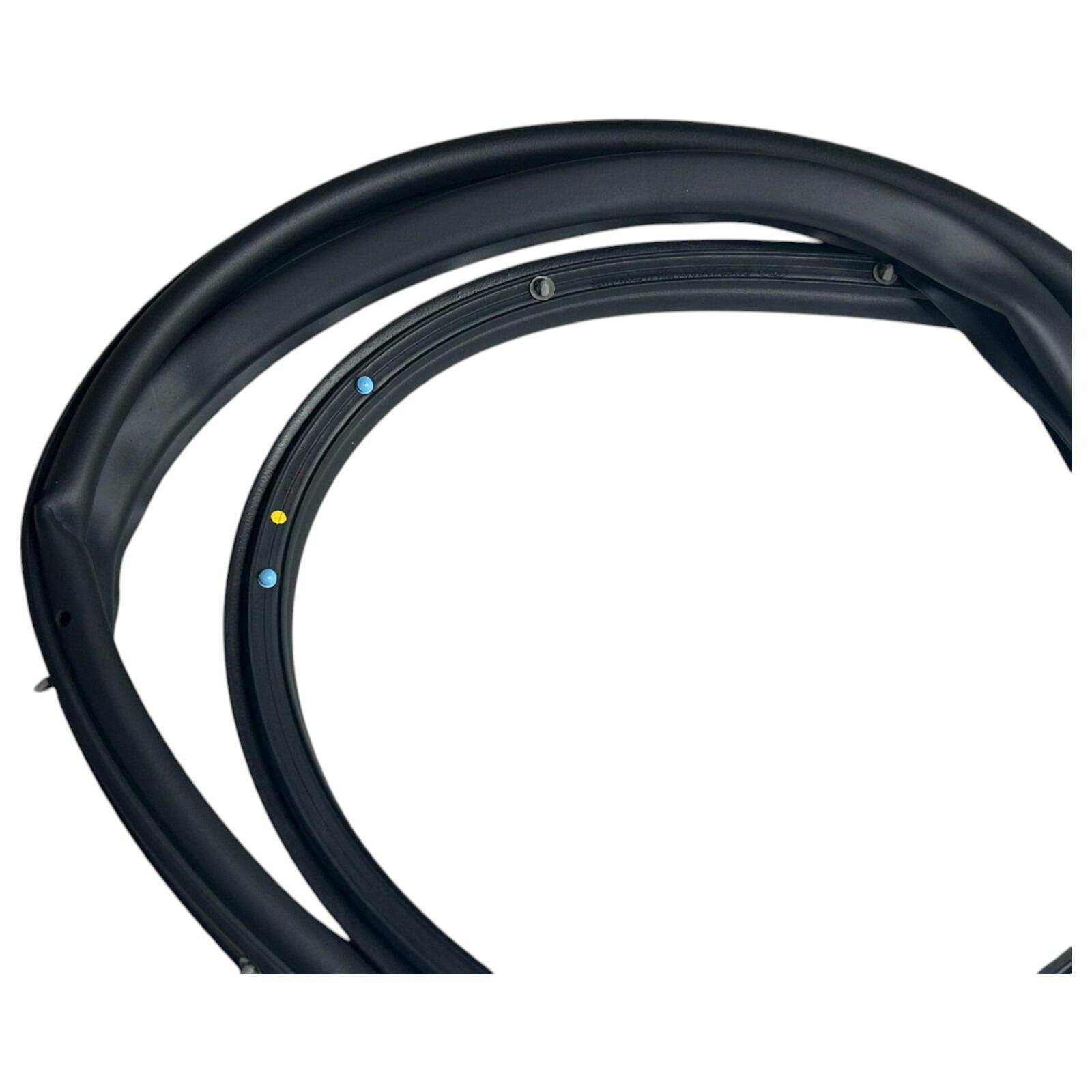 Genuine Ford Fiesta (CE1) LH NS Front door weatherstrip 2275689 H1BBA20531AH