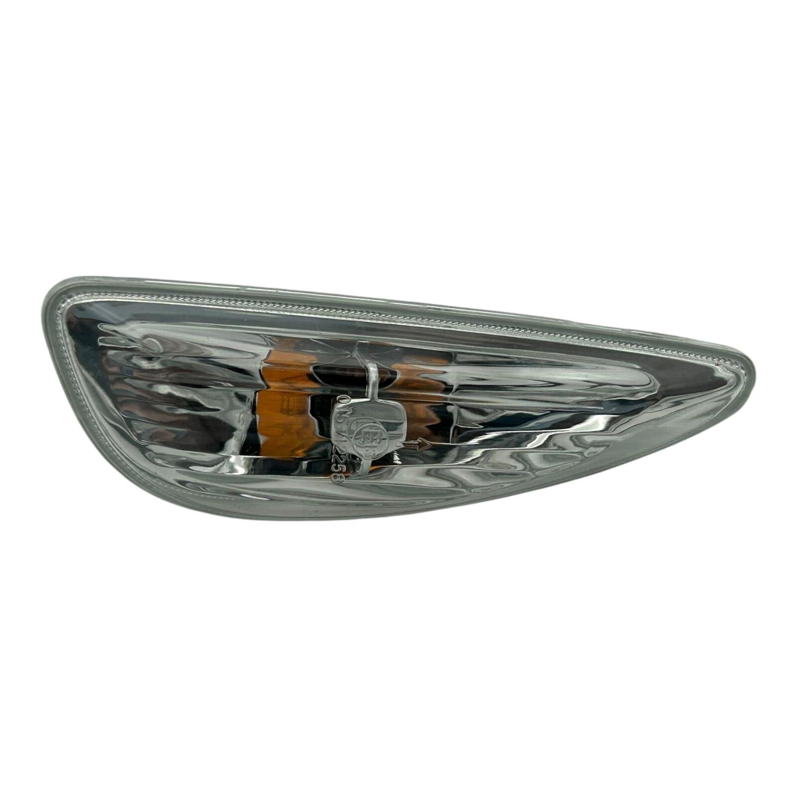 Genuine KIA Venga Hyundai i20 ix20 LH NS Side indicator assembly 923021J000
