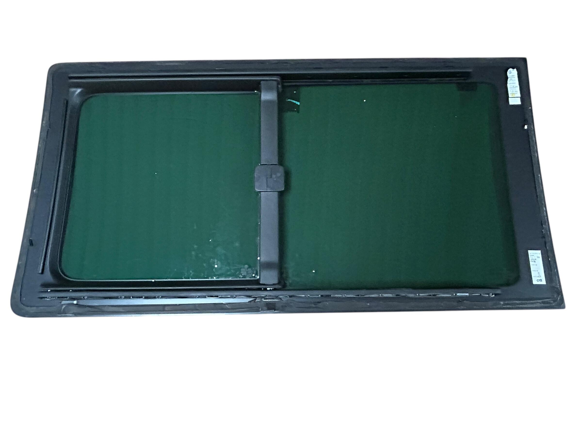 Genuine Volkswagen T6 RH OS Rear sliding window assembly