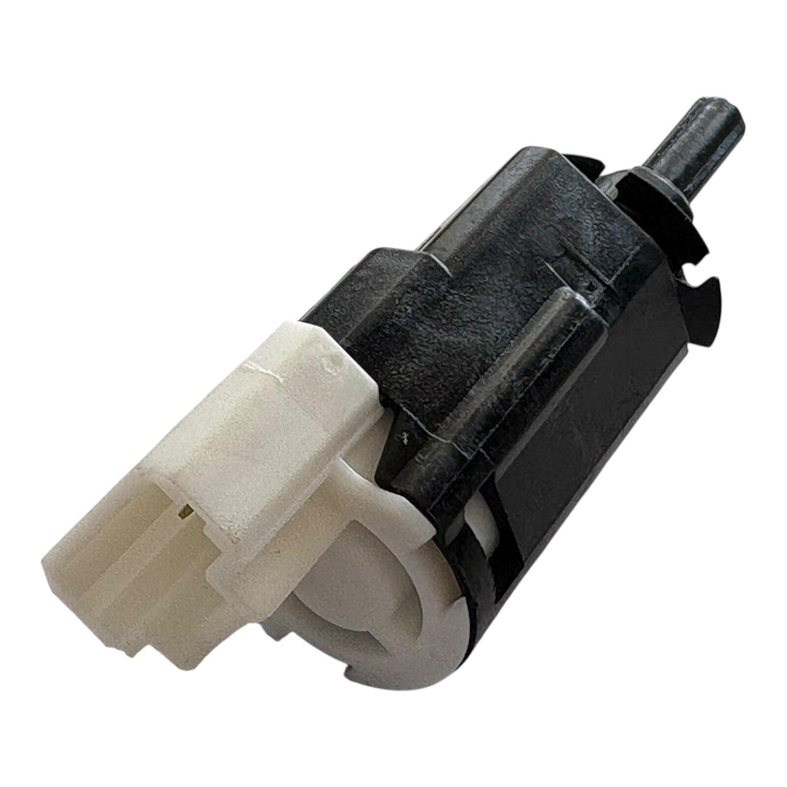ペ*シ様 （17）日産 スイッチ 25540-R0100 Genuine Nissan NV400 / Primastar (X62 X62B) Brake sensor switch