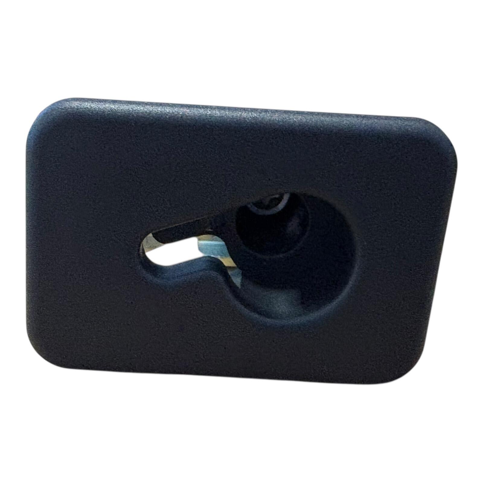 Genuine Vauxhall RH Parcel Shelf Bracket (Titanium) – 13261816 – VIN R