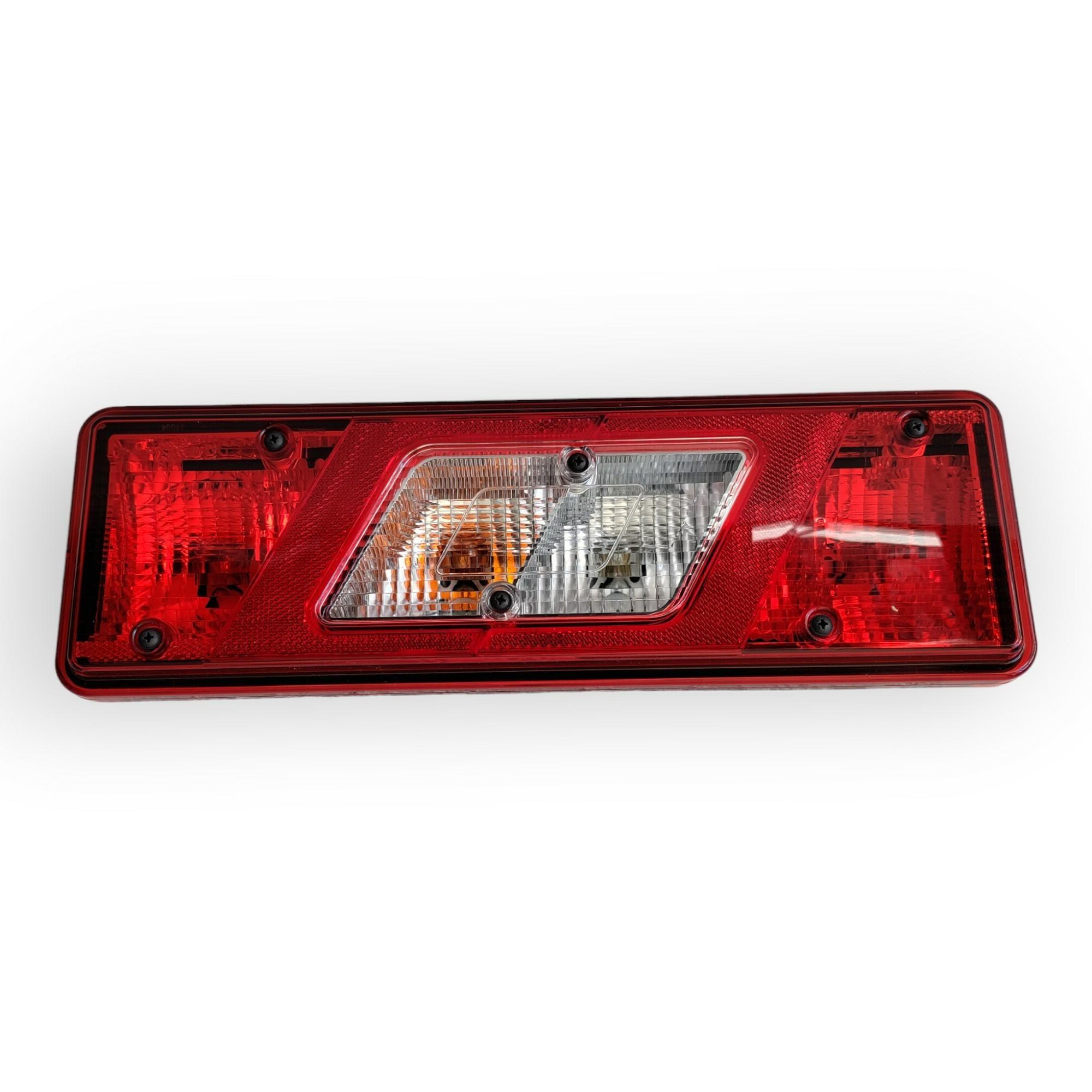 Genuine Ford Transit Tipper RH OS Rear lamp assembly 1940132 BK3113404CD