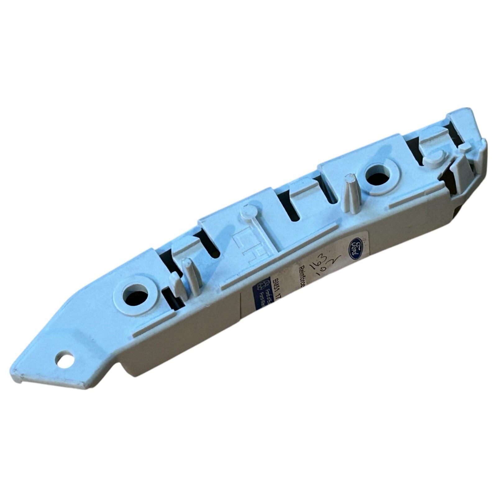 Genuine Ford Focus (CB8) LH NS Front bumper bracket 1718731