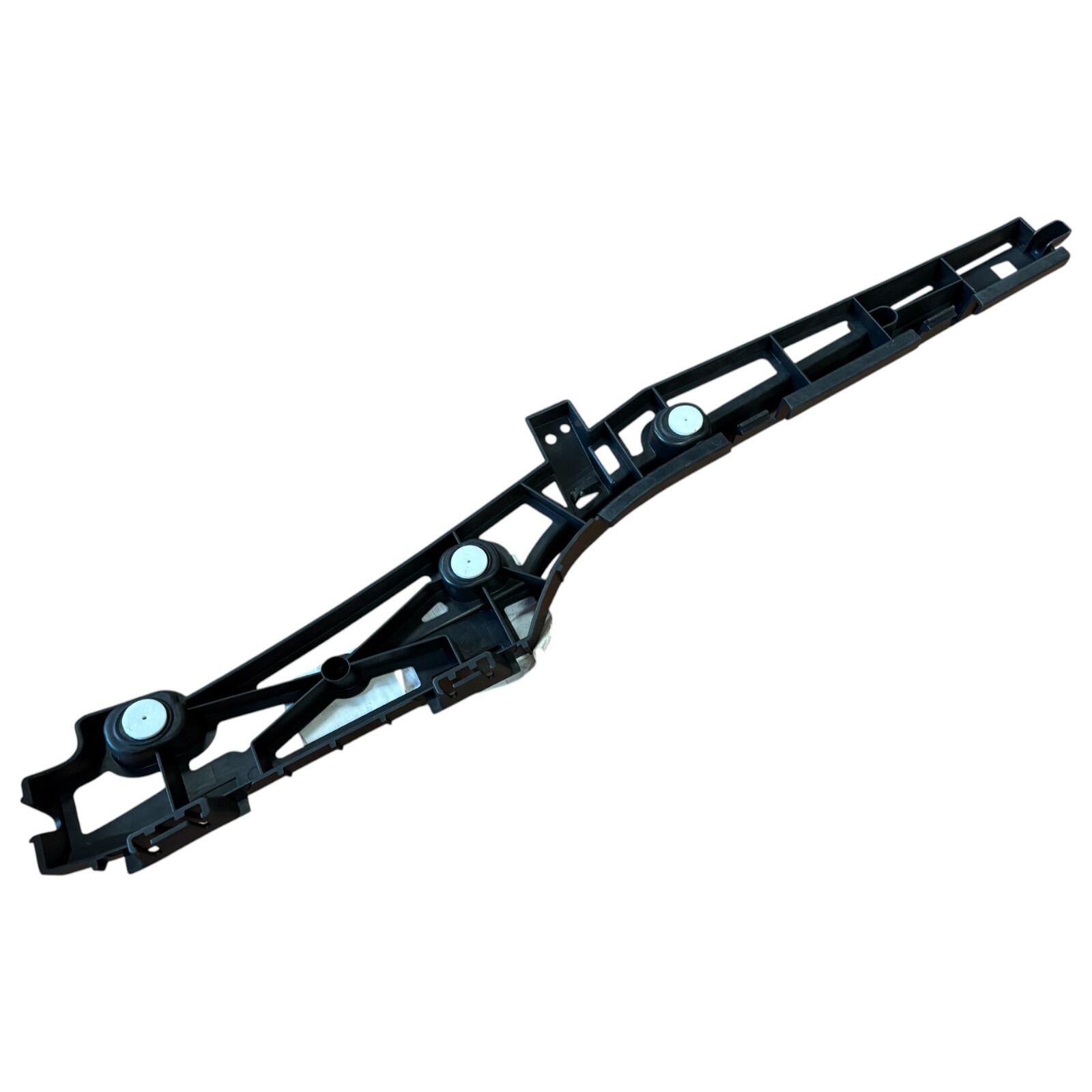 Vauxhall Insignia A LH NS Rear bumper bracket automotive part