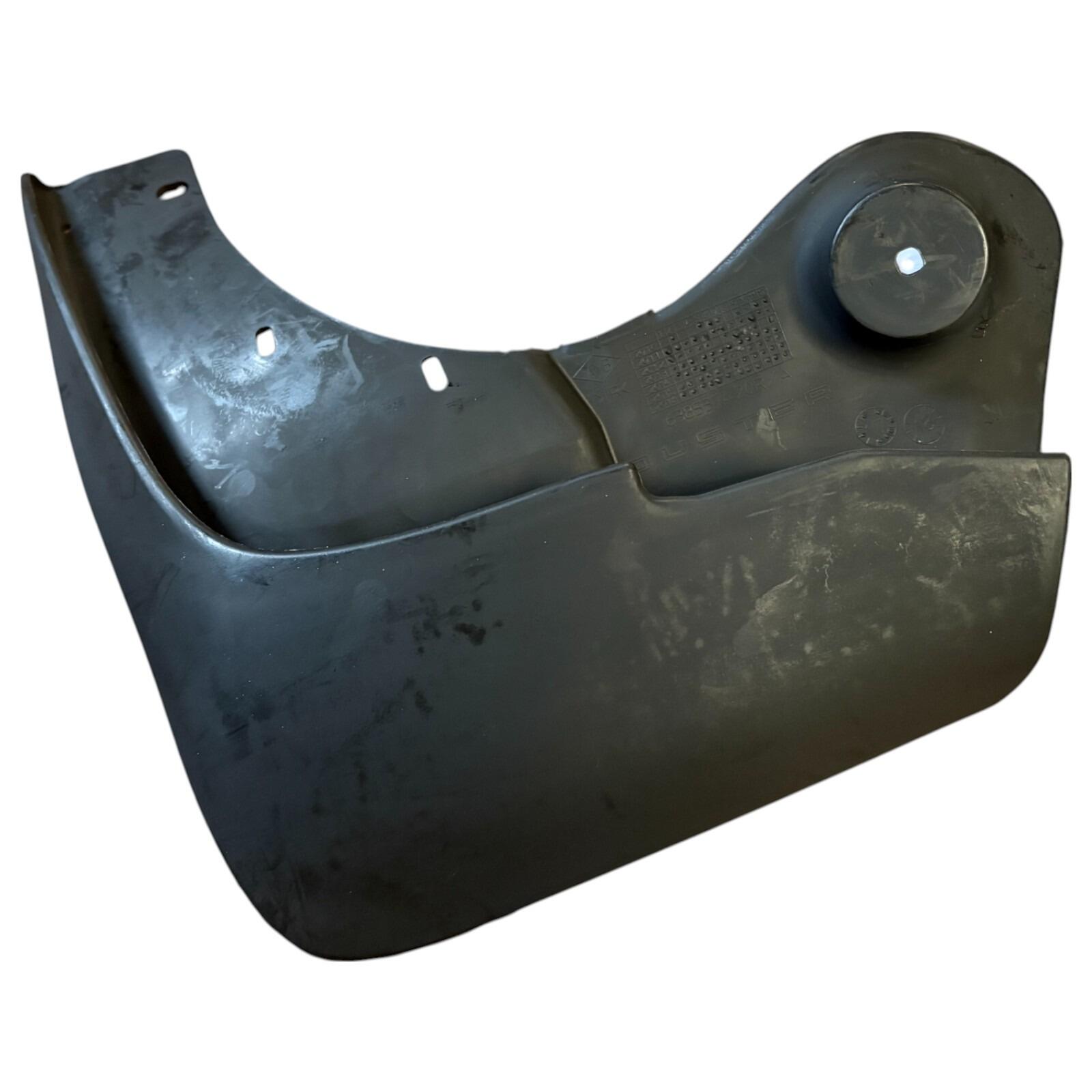 Genuine Renault Dacia Duster Front mudflaps 638537420R