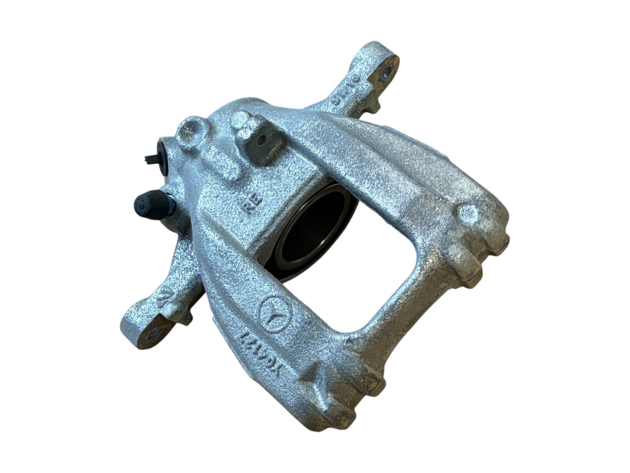 thumbnail image 2 of RTG Automotive Pair Of Rear Brake Calipers For Mercedes Sprinter 2006-2020 & VW Crafter 2006-2016 2 of 5