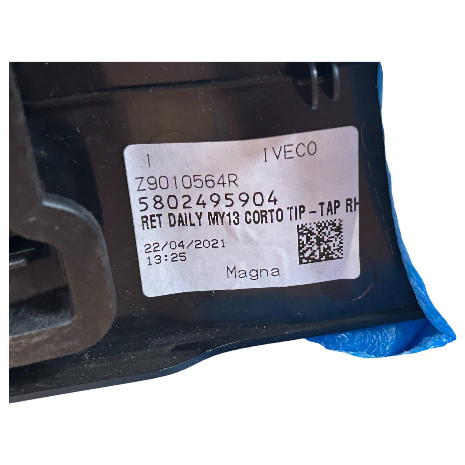 Genuine Iveco Daily RH OS Wing mirror assembly 5802495904