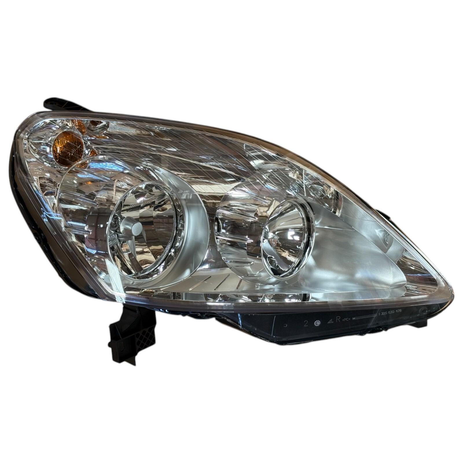 Genuine Vauxhall Zafira B RH OS Headlamp assembly 93192442