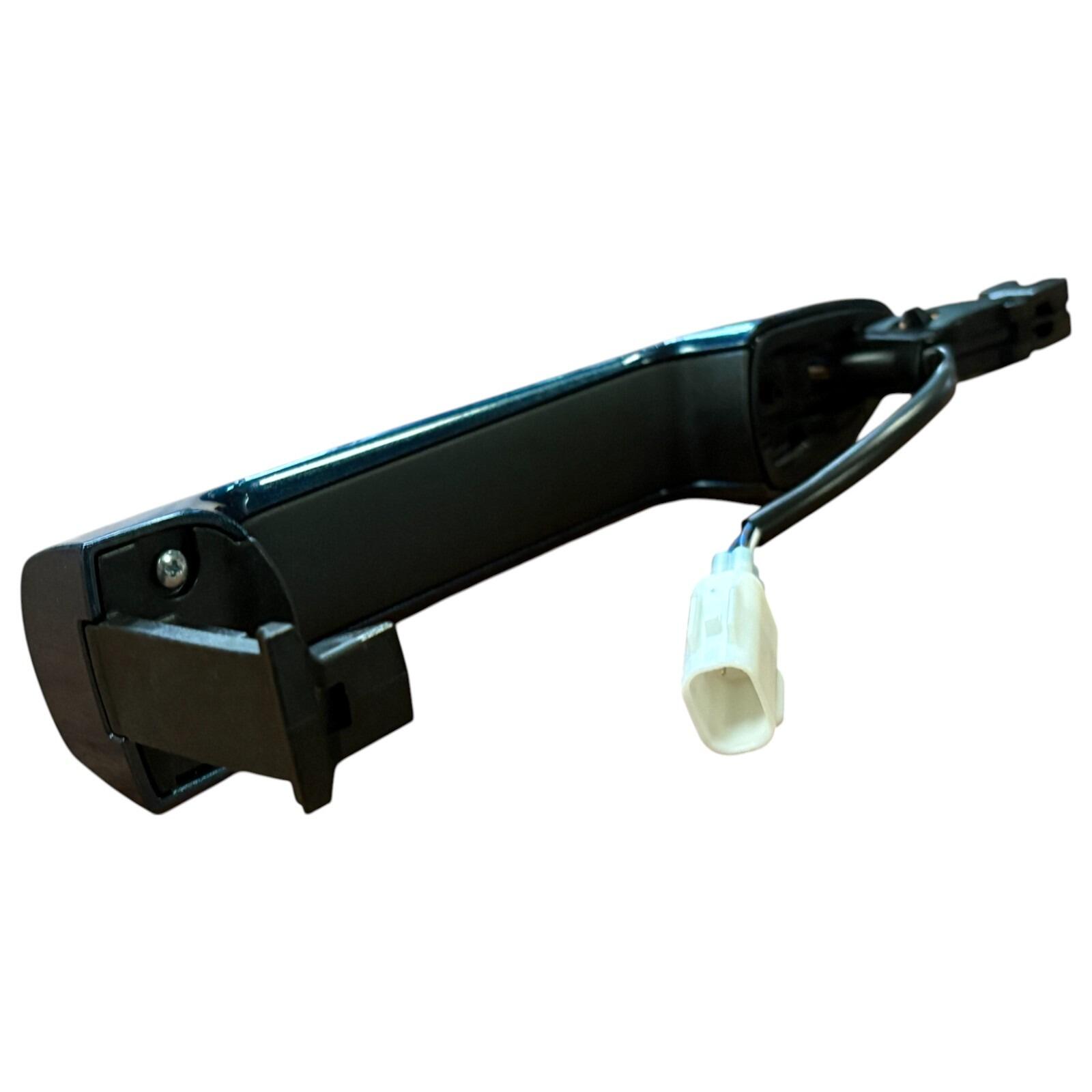 Direct-fit Mazda CX-5 RH OS Front door handle (blue) — part number KD475941XG2P