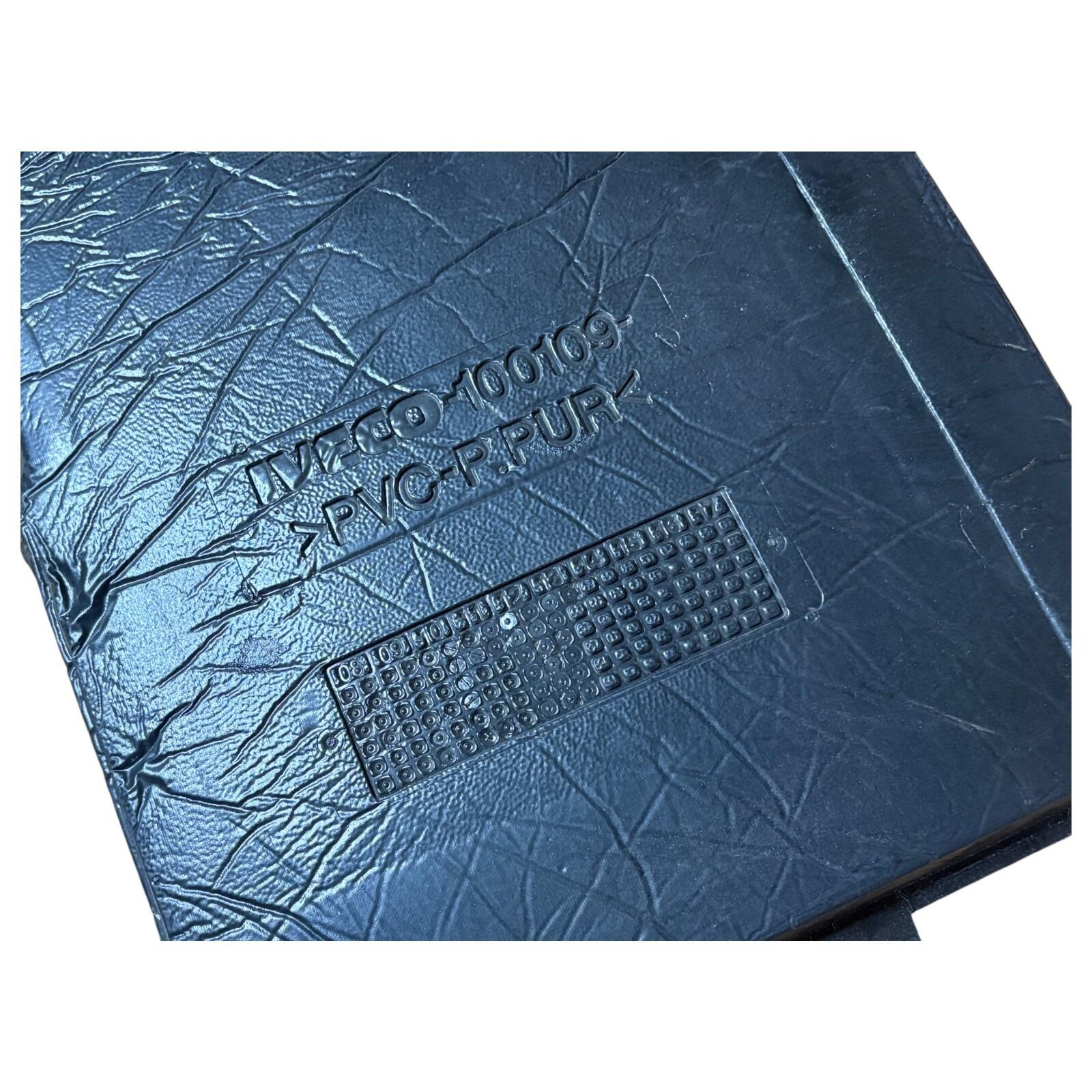 Genuine Iveco Eurocargo Front floor mat (dark grey) 500054953