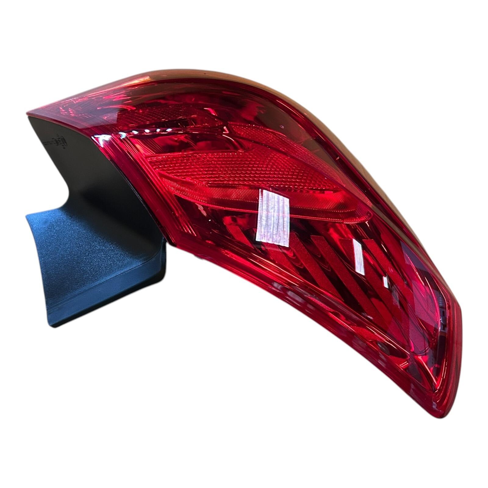Genuine Vauxhall Astra J LH NS Rear lamp 13306453